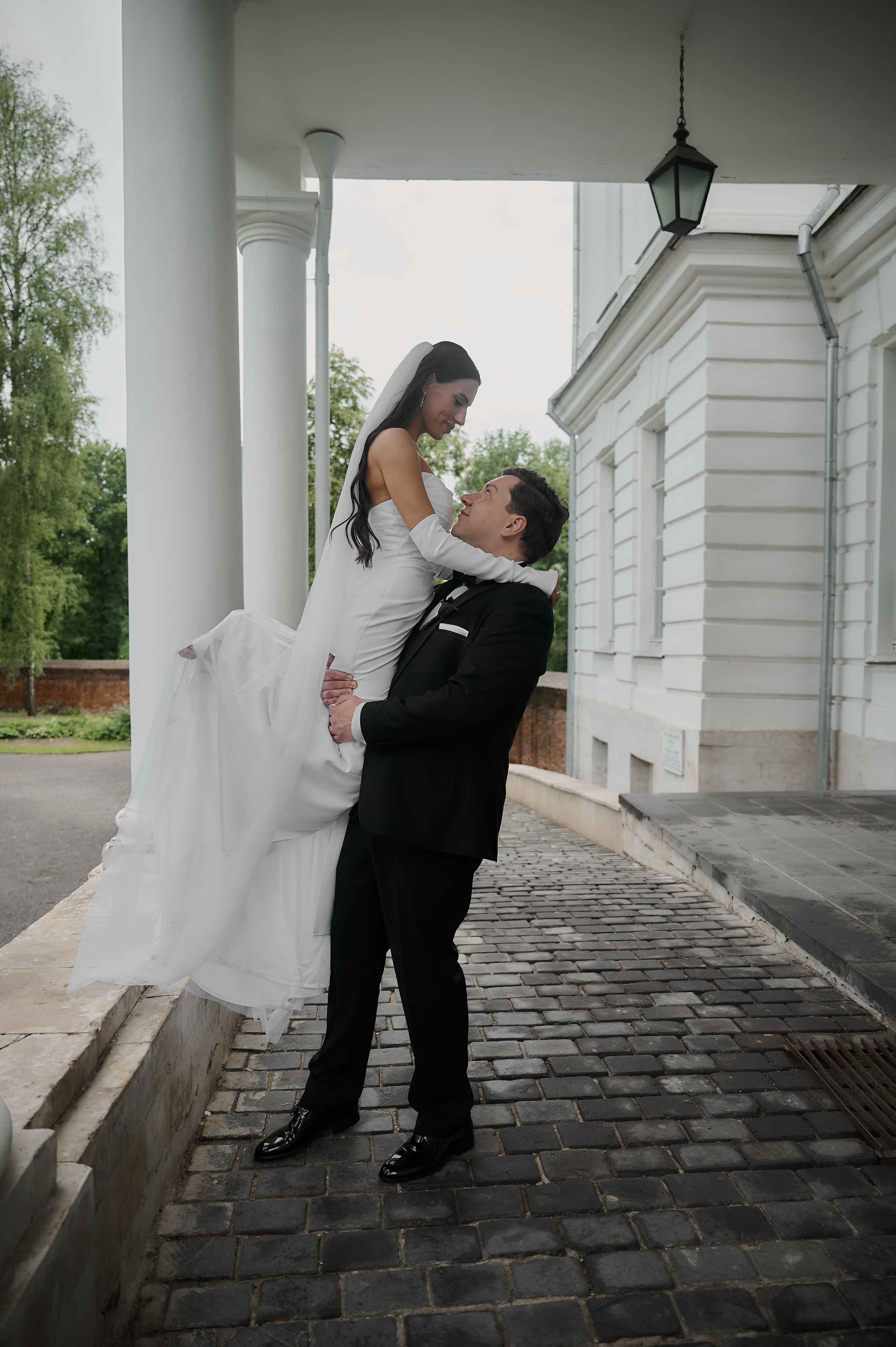 Свадебная прогулка в Богородицке. Свадебный фотограф в Туле Никита Беляев