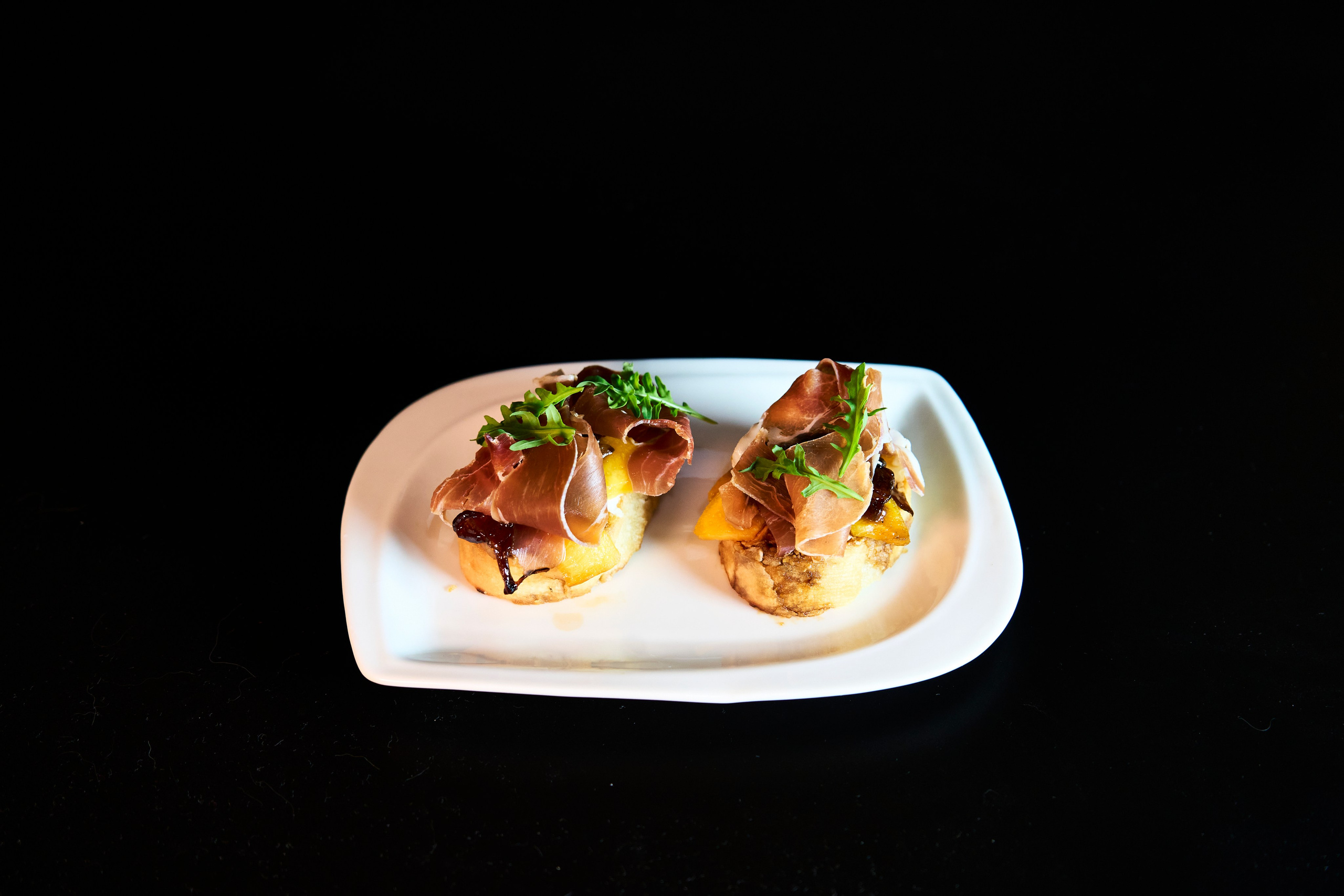 Съемка меню для ресторана Kinza Lounge bar. Фотограф | Рилсмейкер