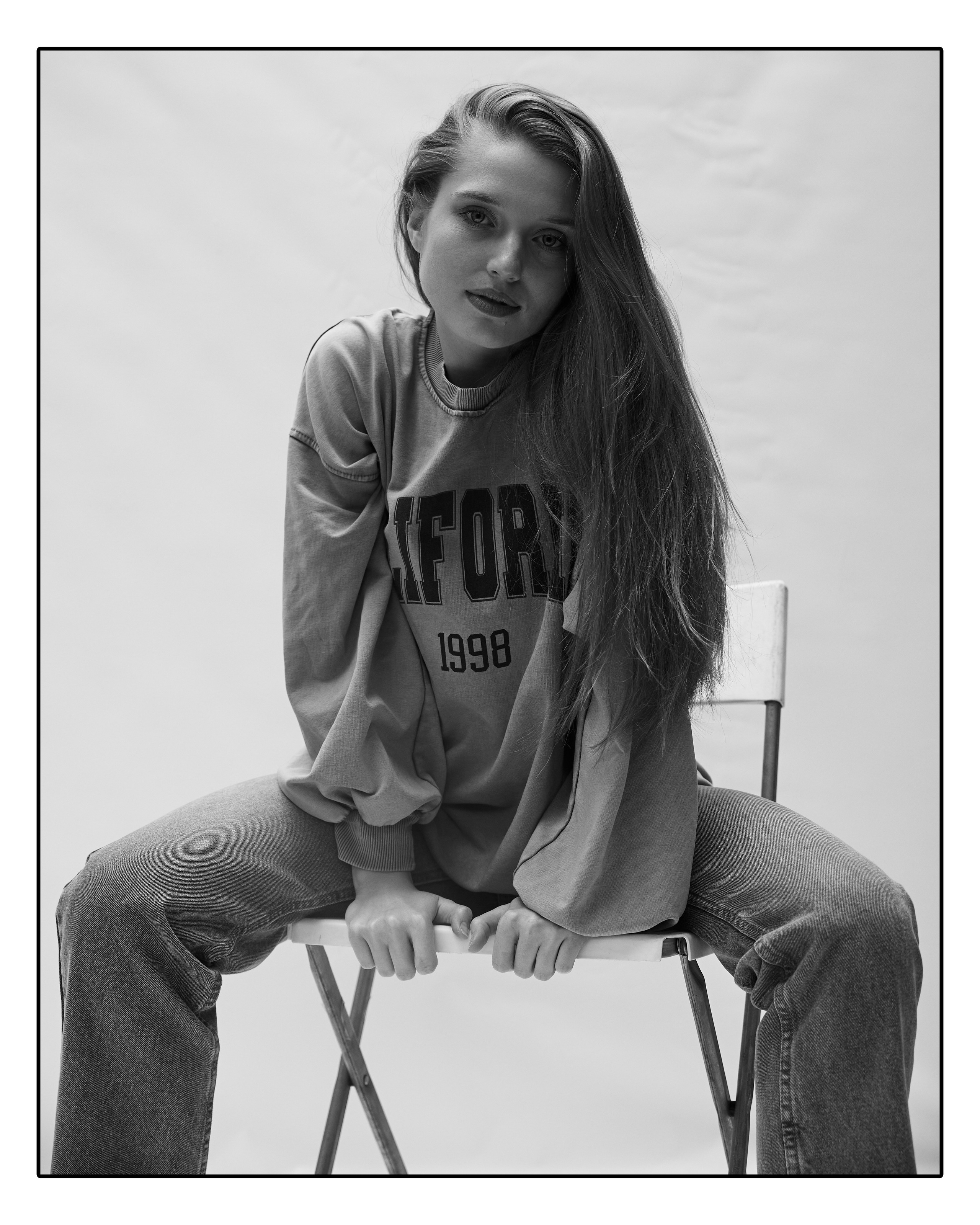 Проект ВНЕ КАДРА. Фотограф актерского портфолио Юлия Корытов