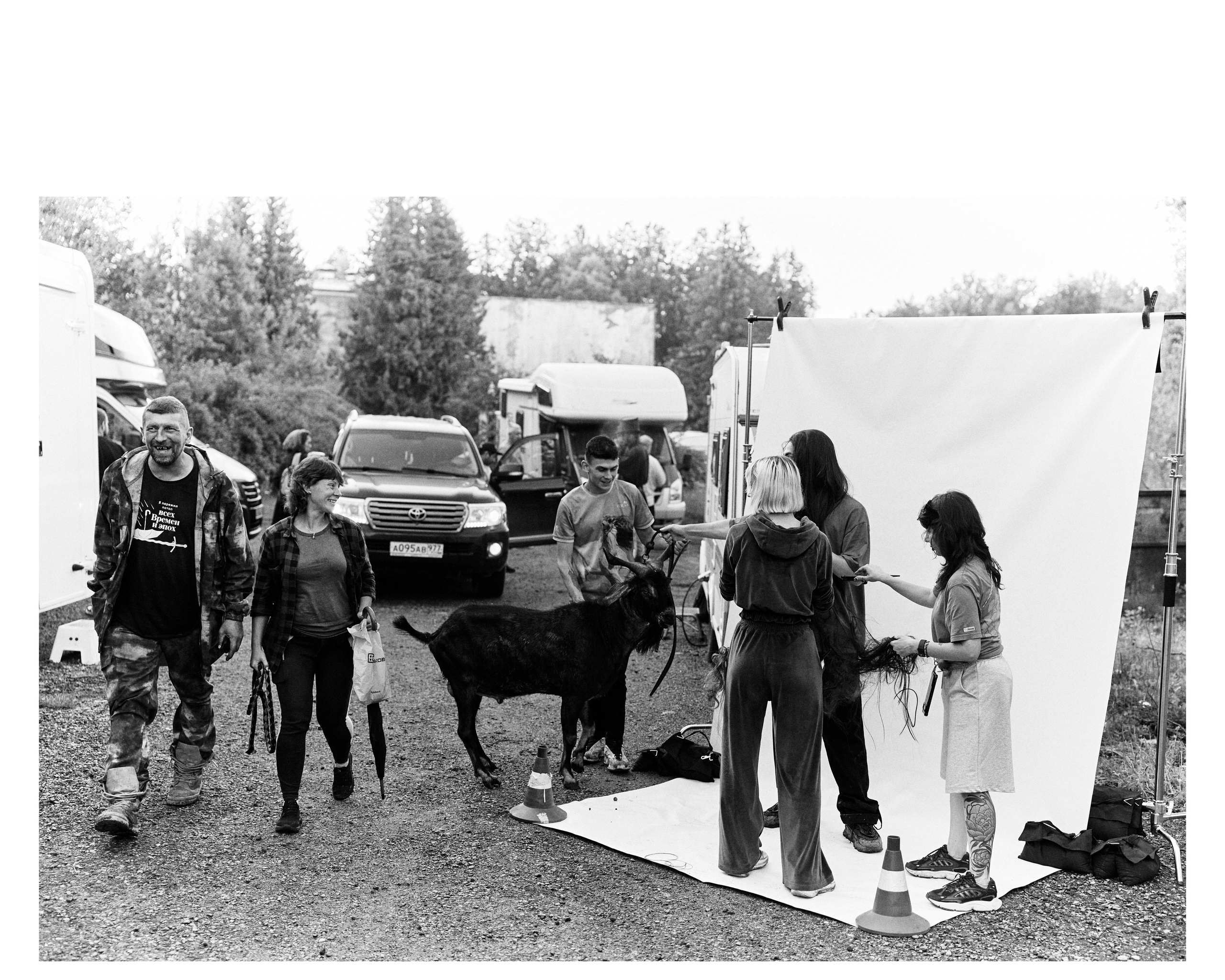 Проект ВНЕ КАДРА. Фотограф актерского портфолио Юлия Корытов