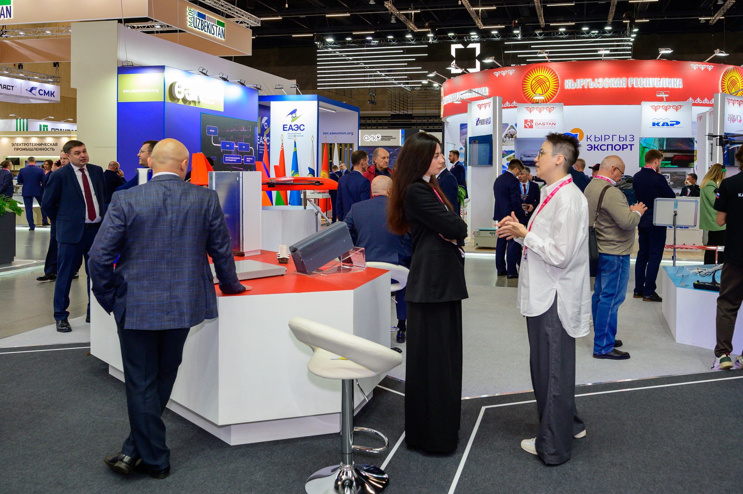 BigindustrialweekBelarus. Фотоуслуги, услуги фотографа, фотографирование важных событий