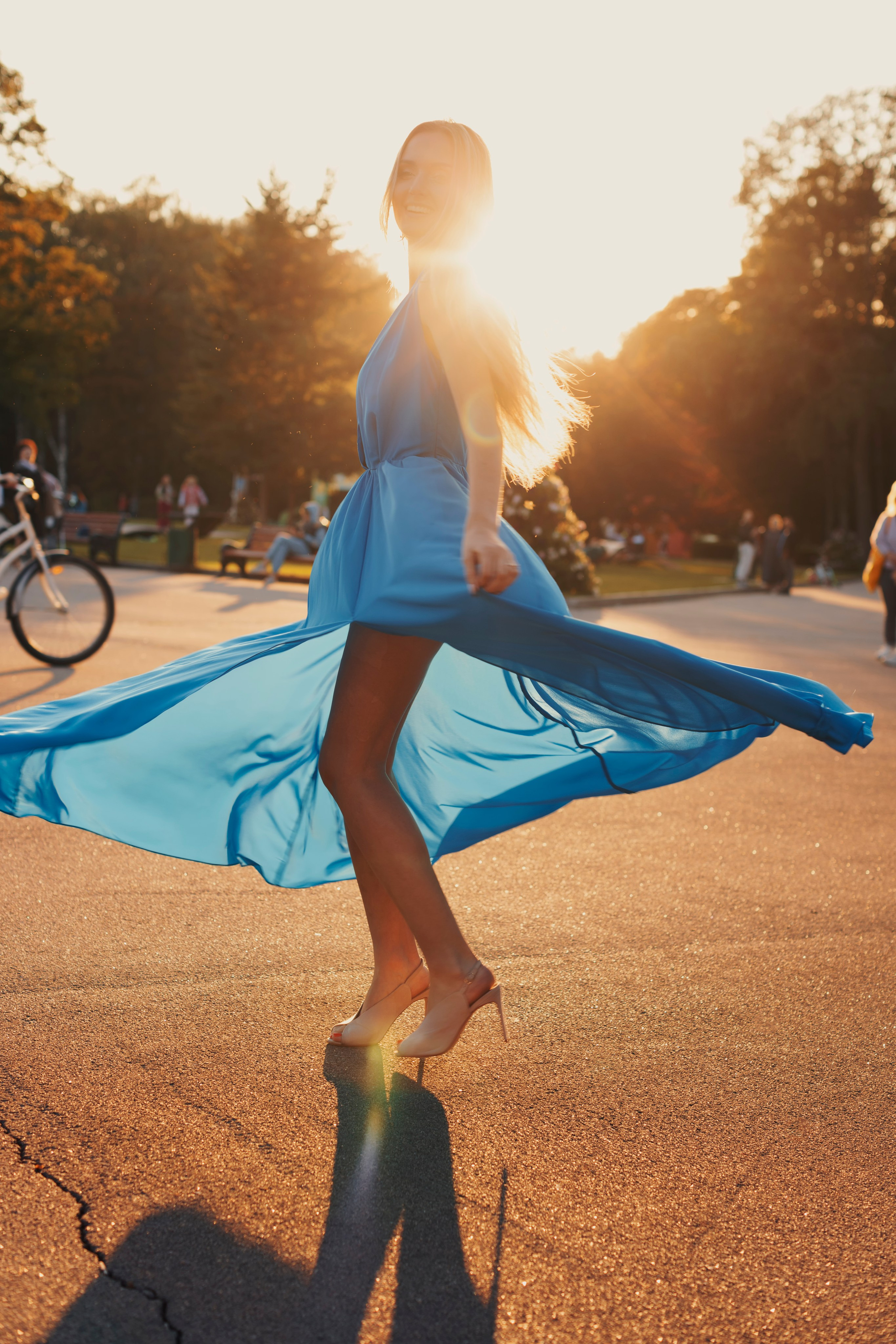 Оля и летний день, фотосессия девшки в центральном парке культуры и отдыха, г. Тула. Фотограф в Туле — Борисов Николай