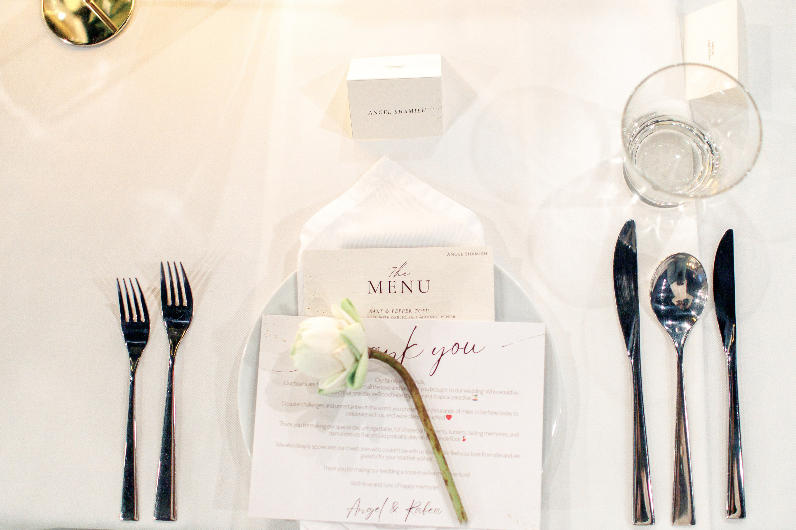 Свадьба с гостями на Пхукете. Фотограф на Пхукете в Таиланде