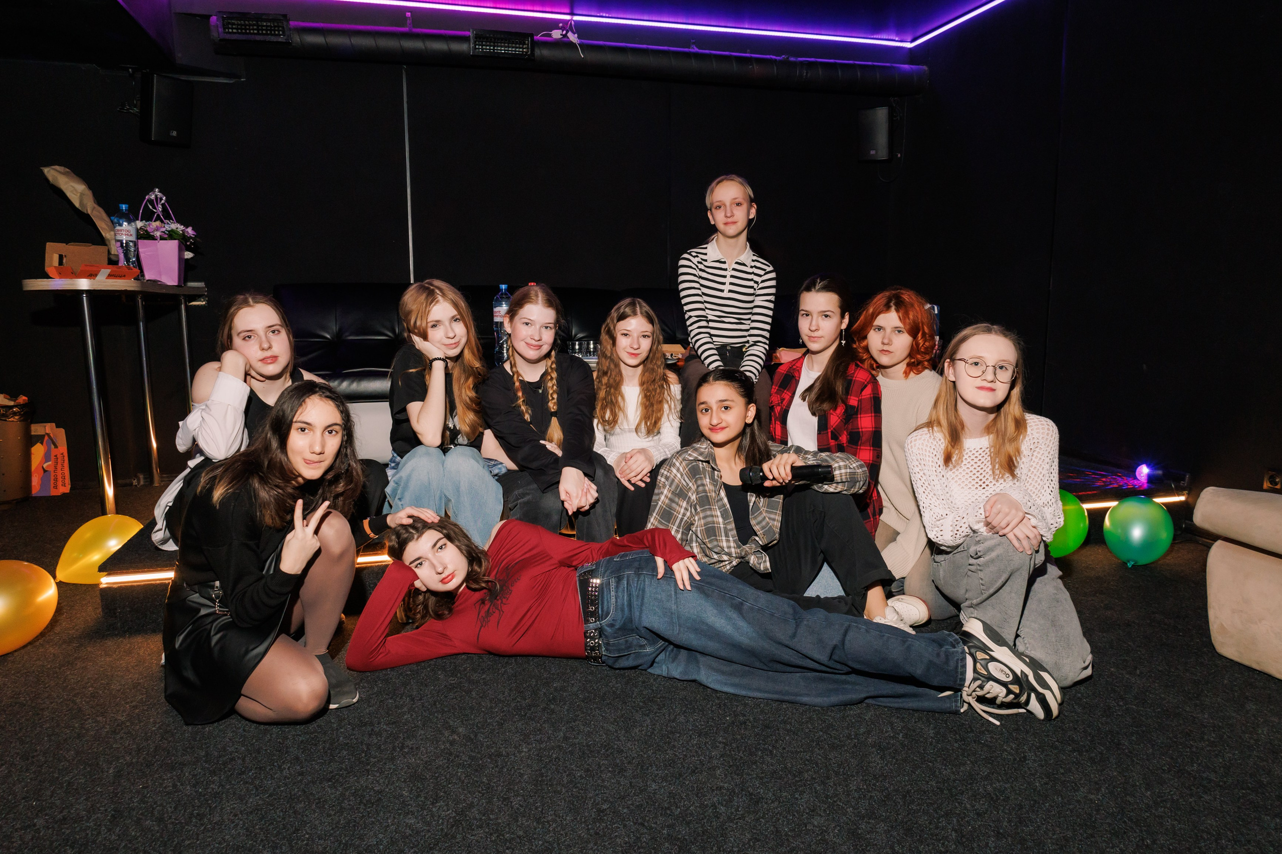 День Рождения в караоке 2. Фотограф в Москве Дмитрий Емельянов