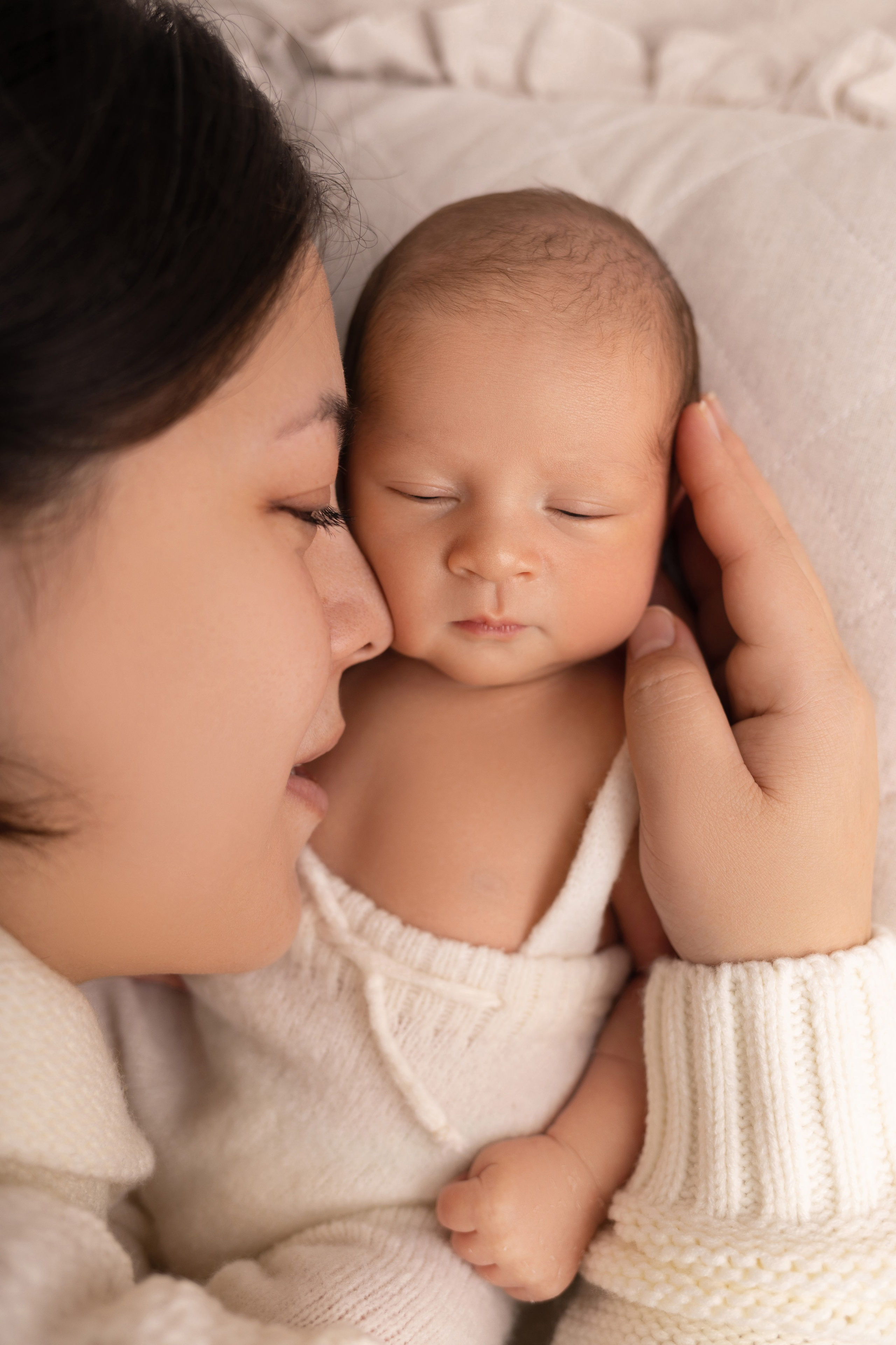 Newborn съемка в стиле Лайф. Фотограф новорожденных малышей в Омске и Омской области Эльвира Камаева