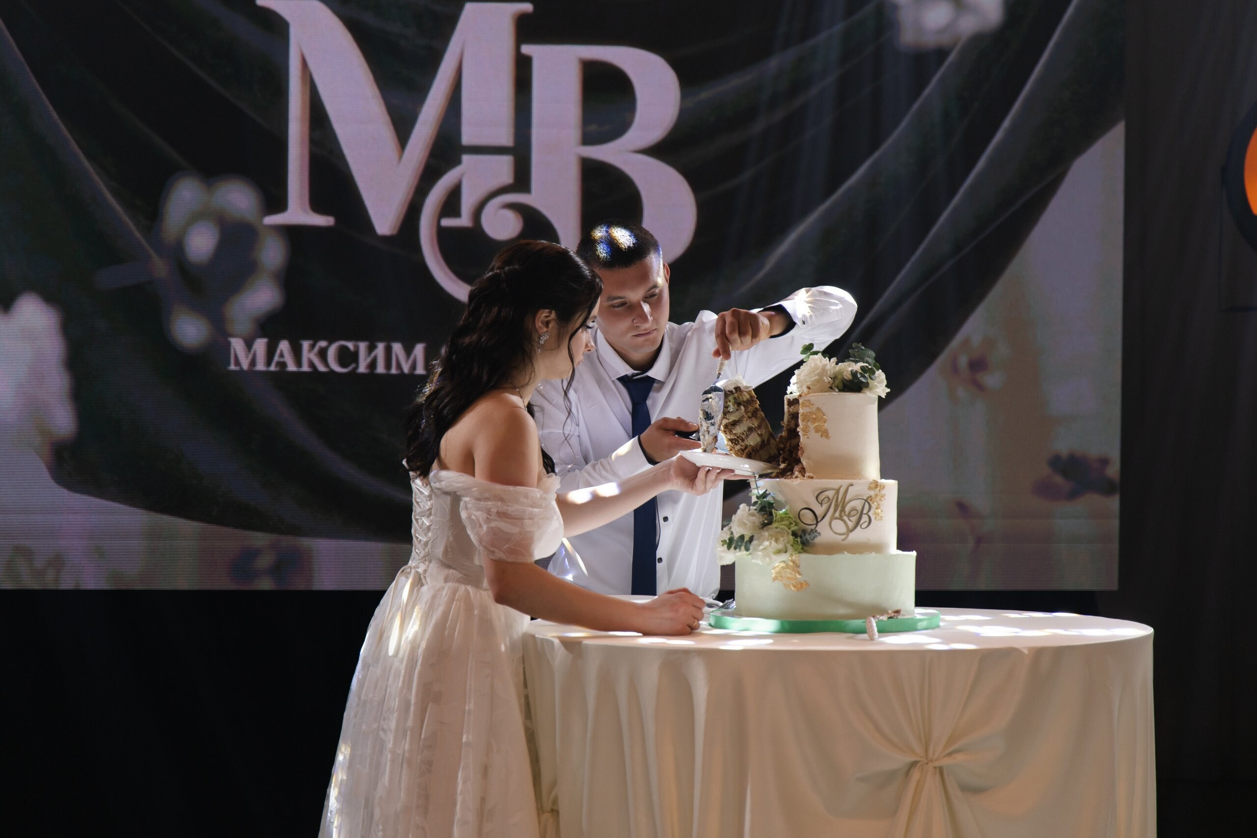 Максим и Виталина. Роман Болдырев — свадебный и портретный фотограф на КМВ