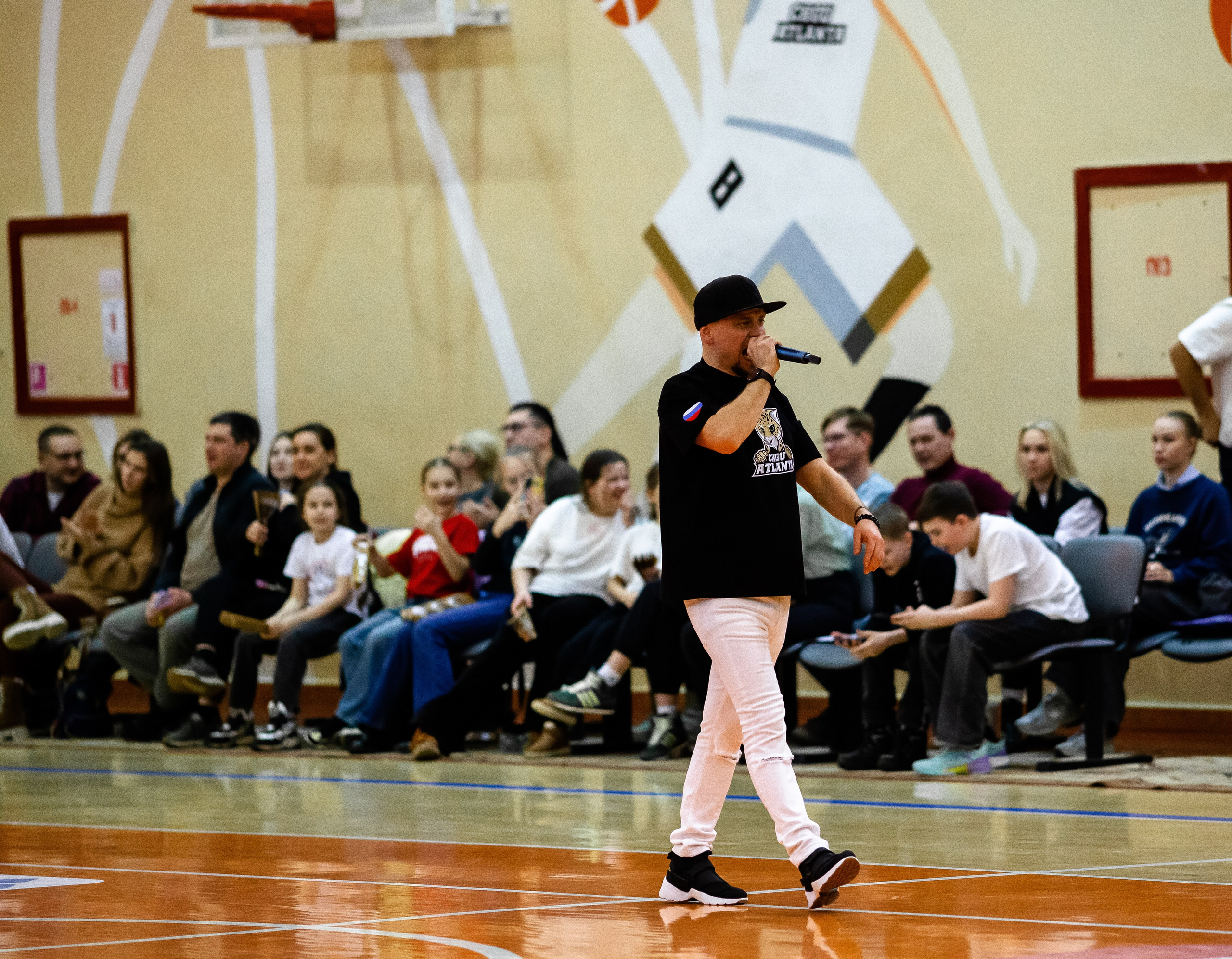 ЧГУ-Атланта — Ростов-ЮФУ / 1 игра. Фотография