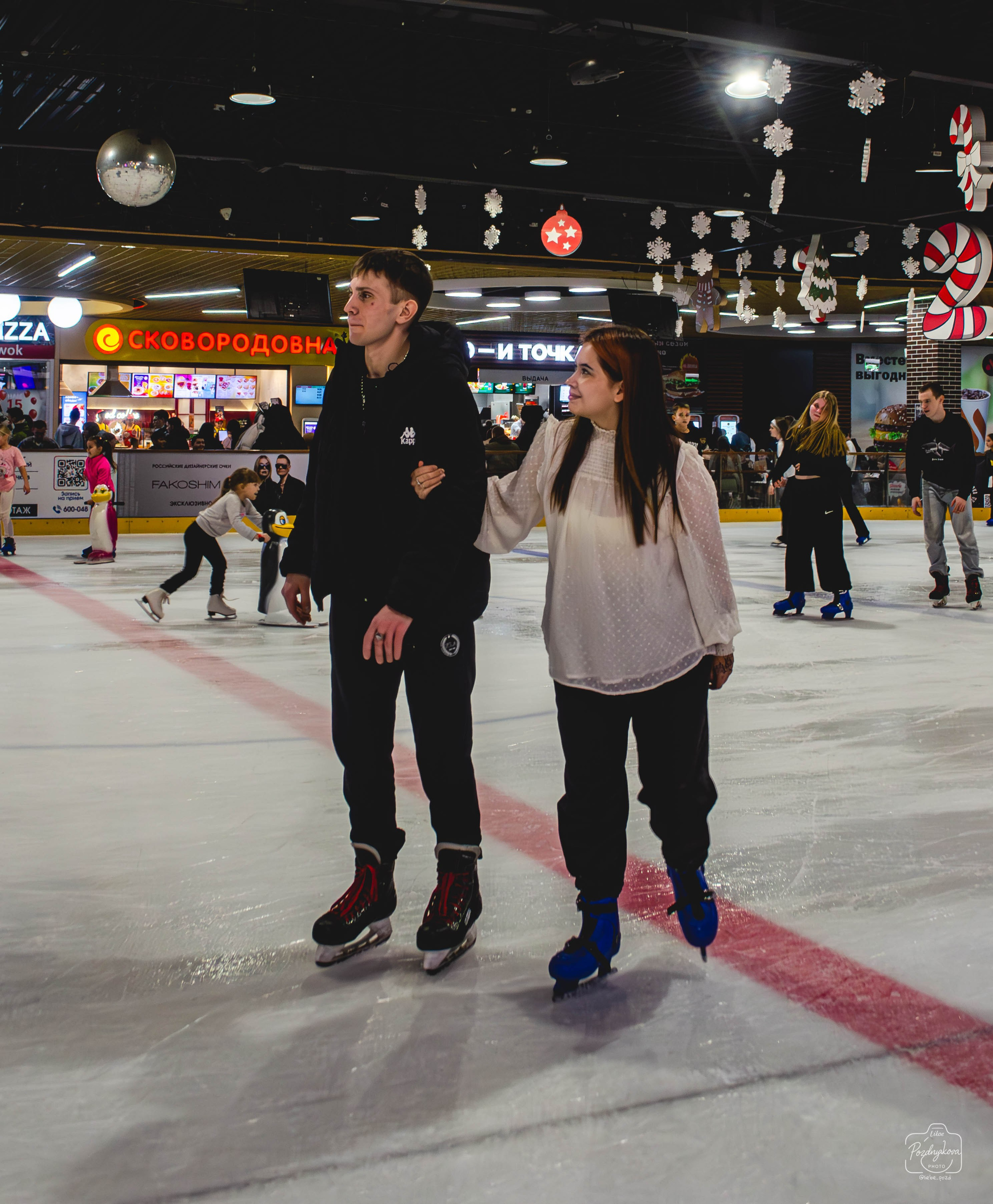 ТРЦ Galaxy Барнаул Traveler`s coffee и каток|Раиса Дорохова|10.01.2026. Фотограф-видеограф Познякова Любовь