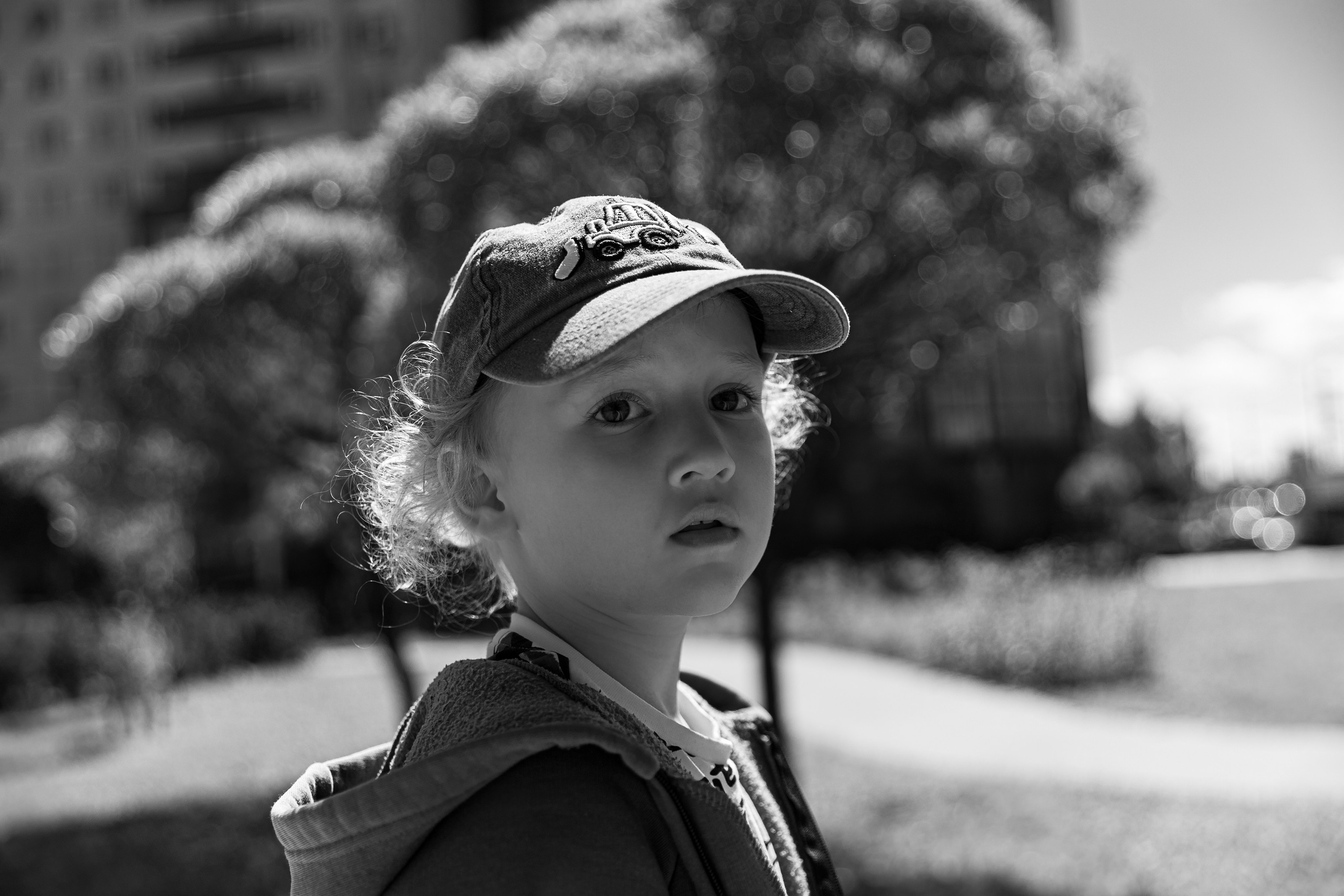 Outdoor photo portrait. Фотосессии в студии СПб Портретный фотограф — Юрий Торлопов