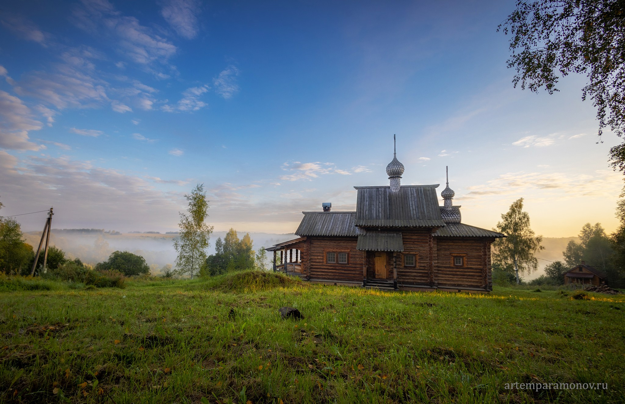 Михайловская церковь. Фотохудожник Артём Парамонов