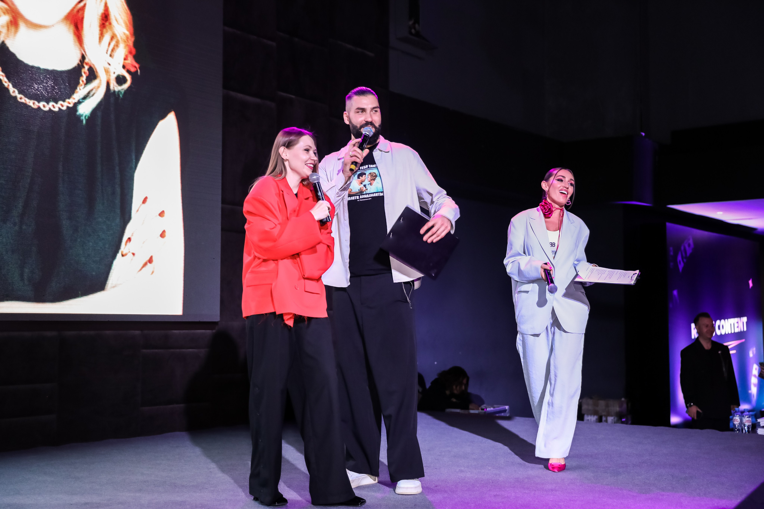 REELS CONTENT — НЕТВОРКИНГ. Photographer Viktoriya Markushina «My world throug»