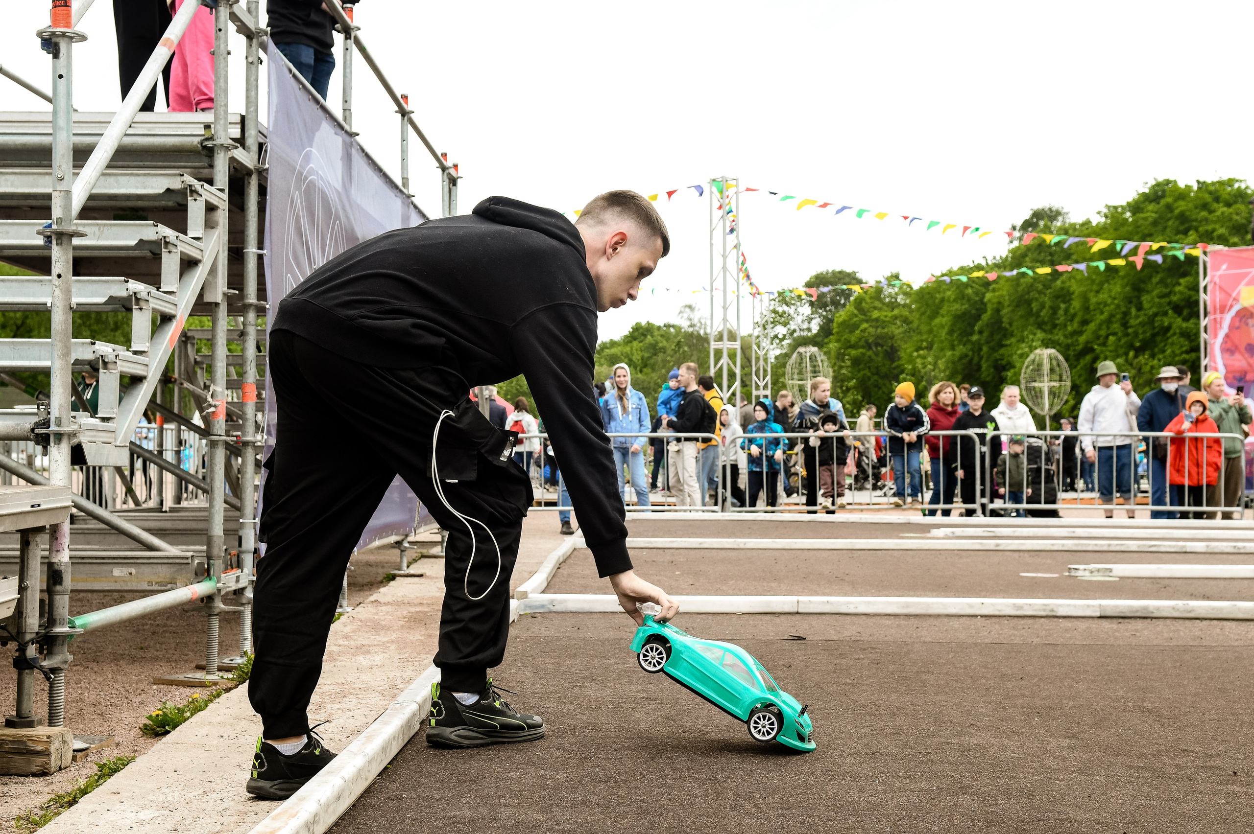 1 июня 2025 год Елагин слёт. ОЛЕСЯ ШАФЕРОВА / ВАШ ФОТОГРАФ в Санкт-Петербурге