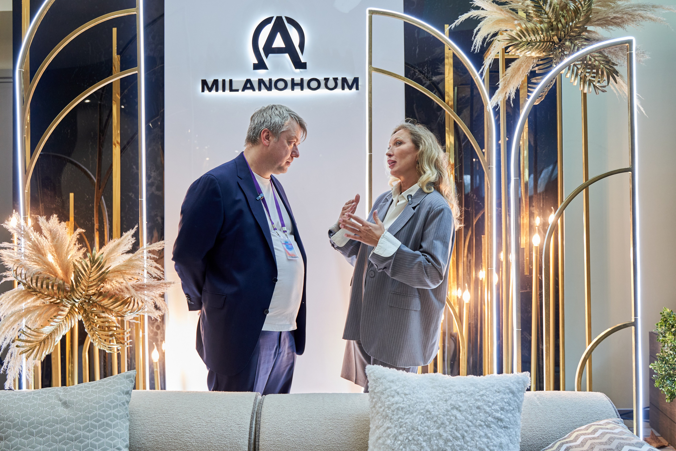 Выставка мебели MilanaHome. Фото и видео съемка в Сочи Адлере Красной поляне