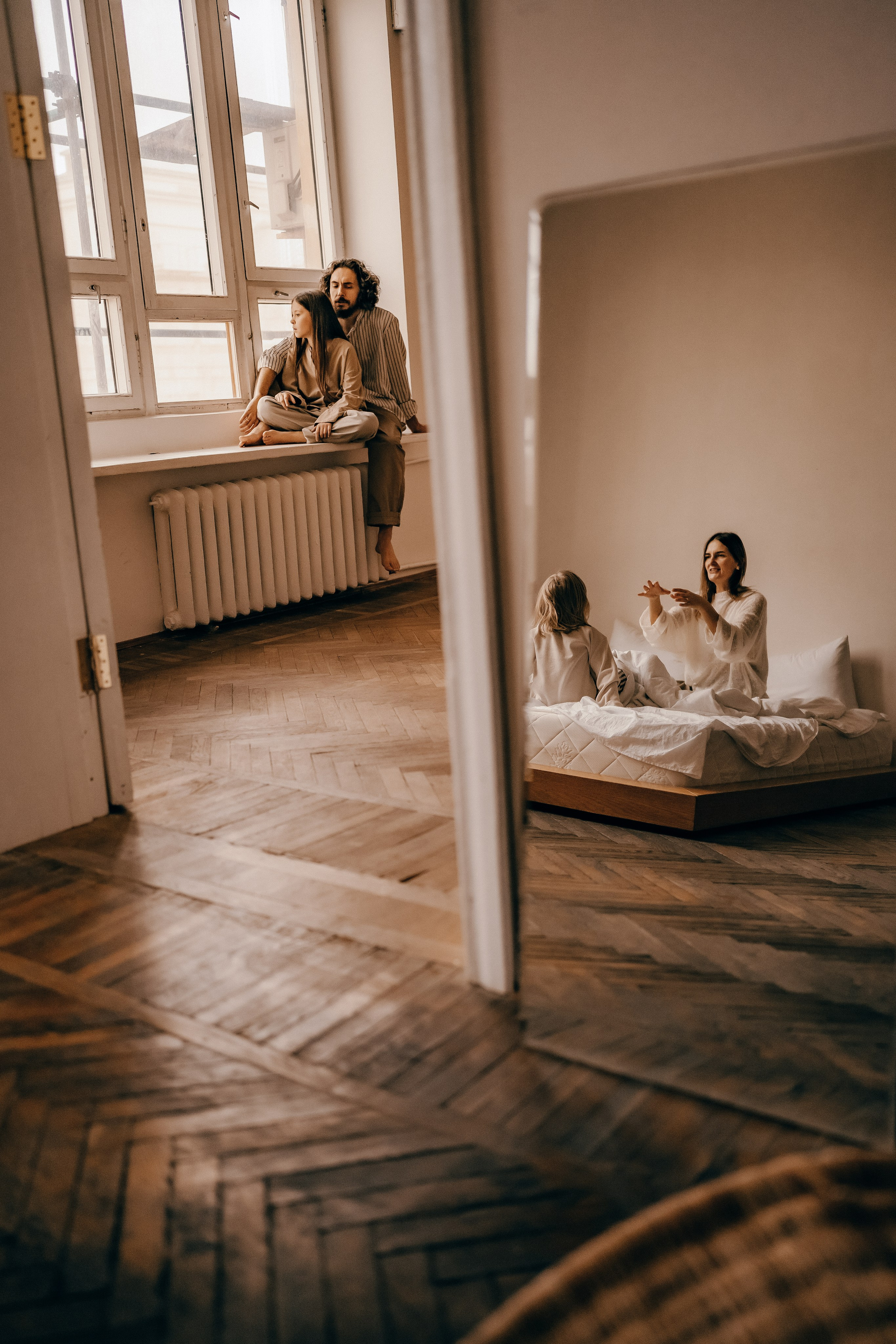 Объятья и немного баловства. Главная