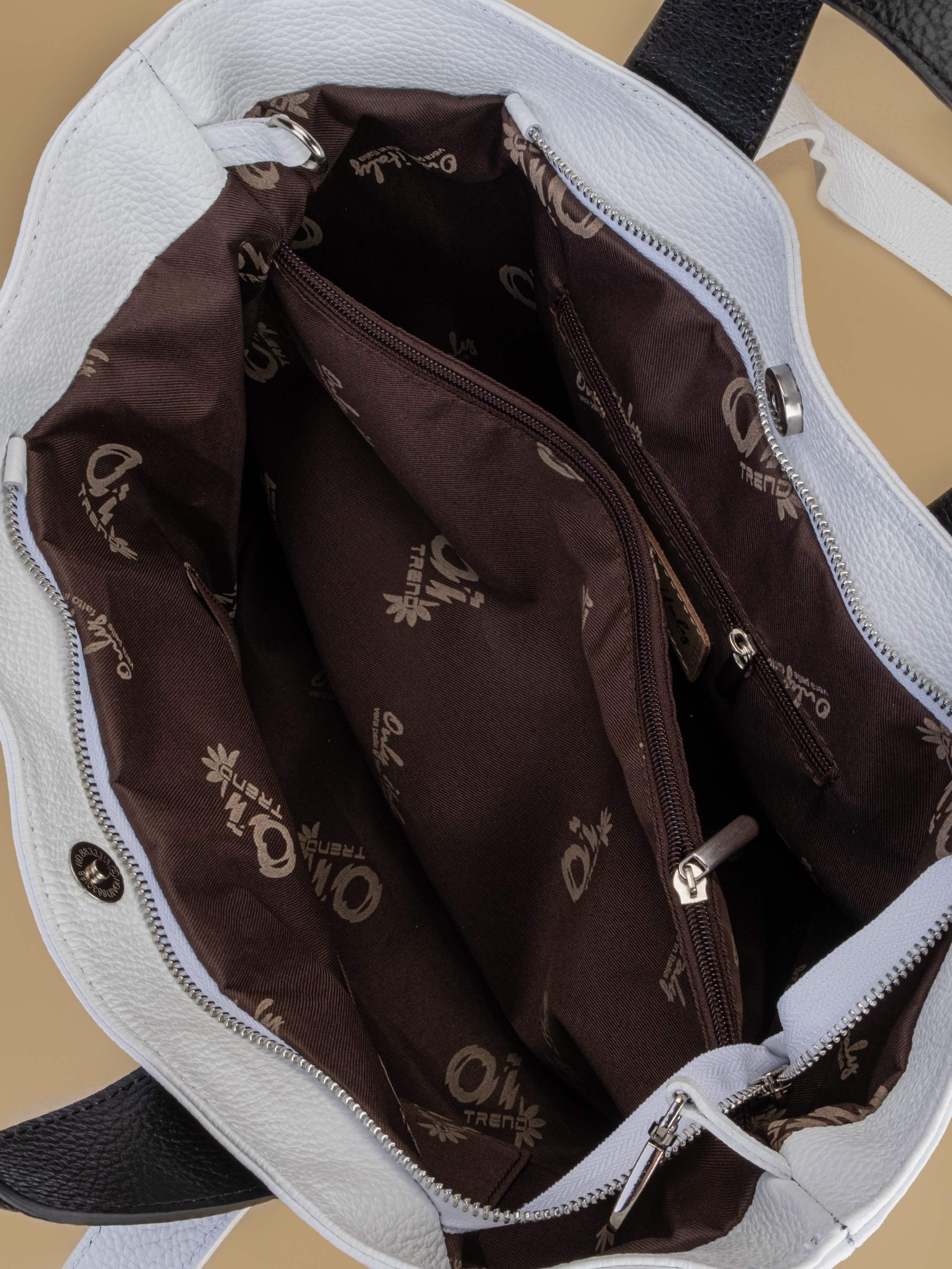 Предметная съёмка для маркетплейсов | Сумки. Предметный фотограф в Симферополе Антон Катунин