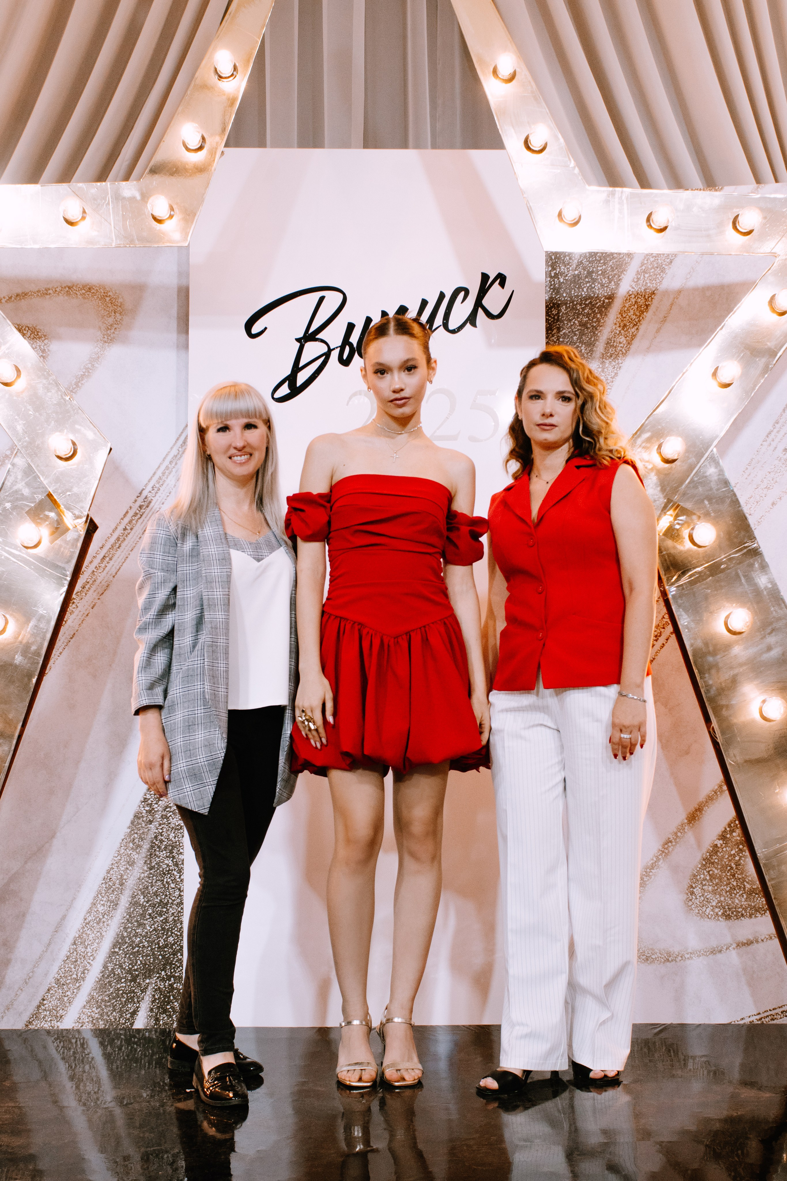 Выпускной 9 класс (Копейск). Фотограф в Челябинске Любовь Денисенко