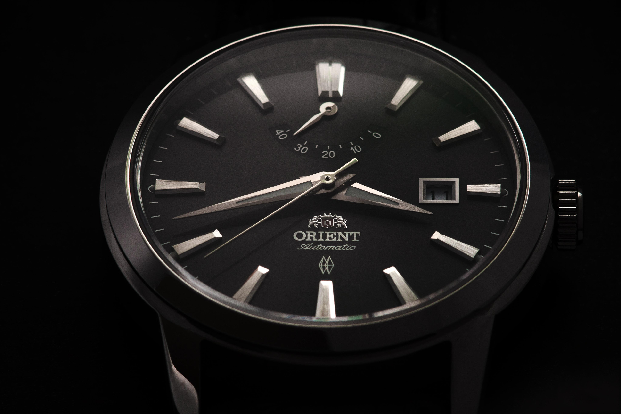 Предметный фотограф сувенирной продукции, подарков и предметов роскоши в Санкт-Петербурге. Рекламный фотограф в СПб. Студийная фотосессия предметов для рекламы. Рекламная съёмка часов. Фотограф для сайта. Съёмка часов, украшений и других люксовых товаров.