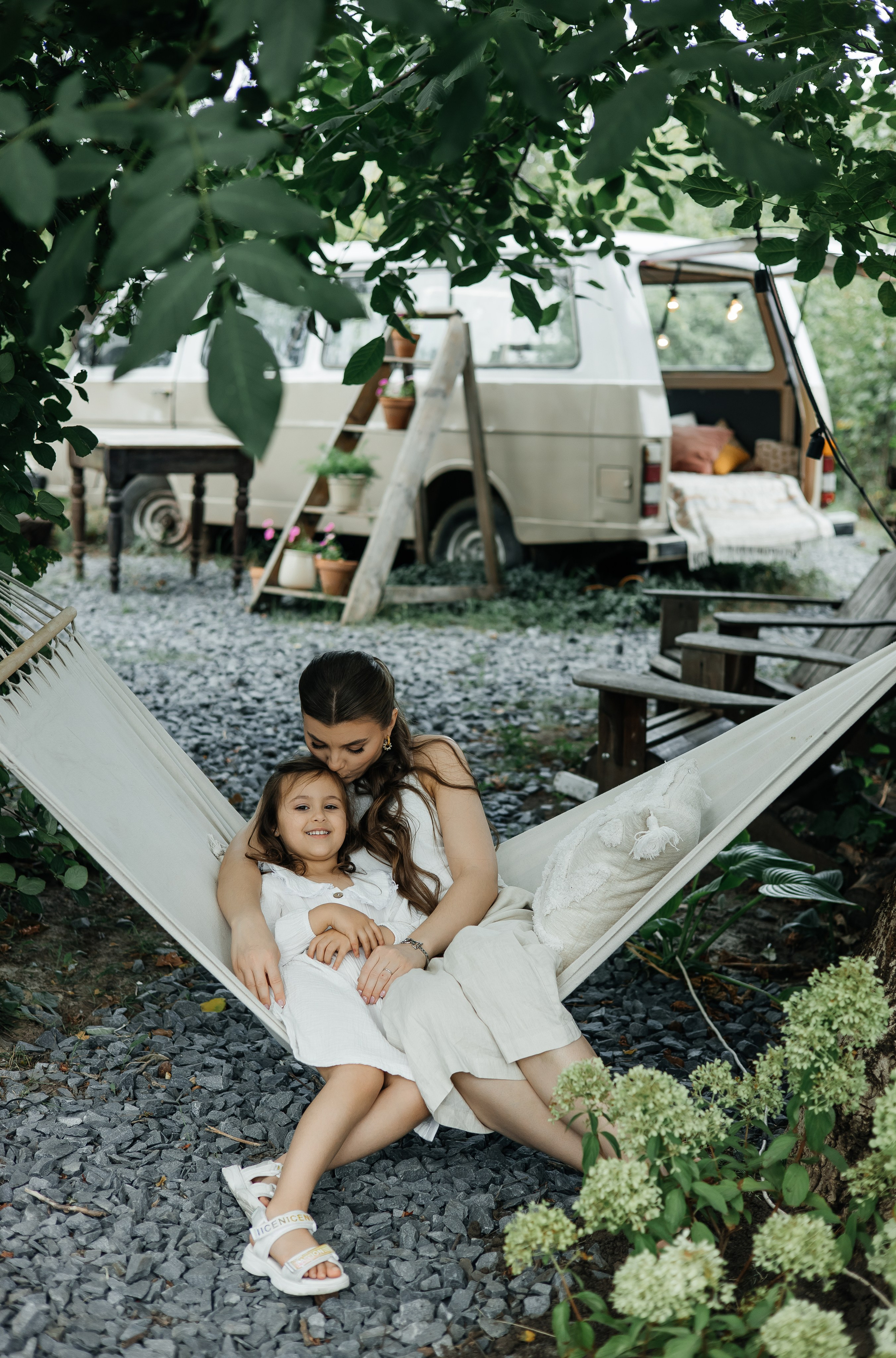 Сад на пруду. Свадебный и семейный фотограф Ростова-на-Дону Ирина Бондарева