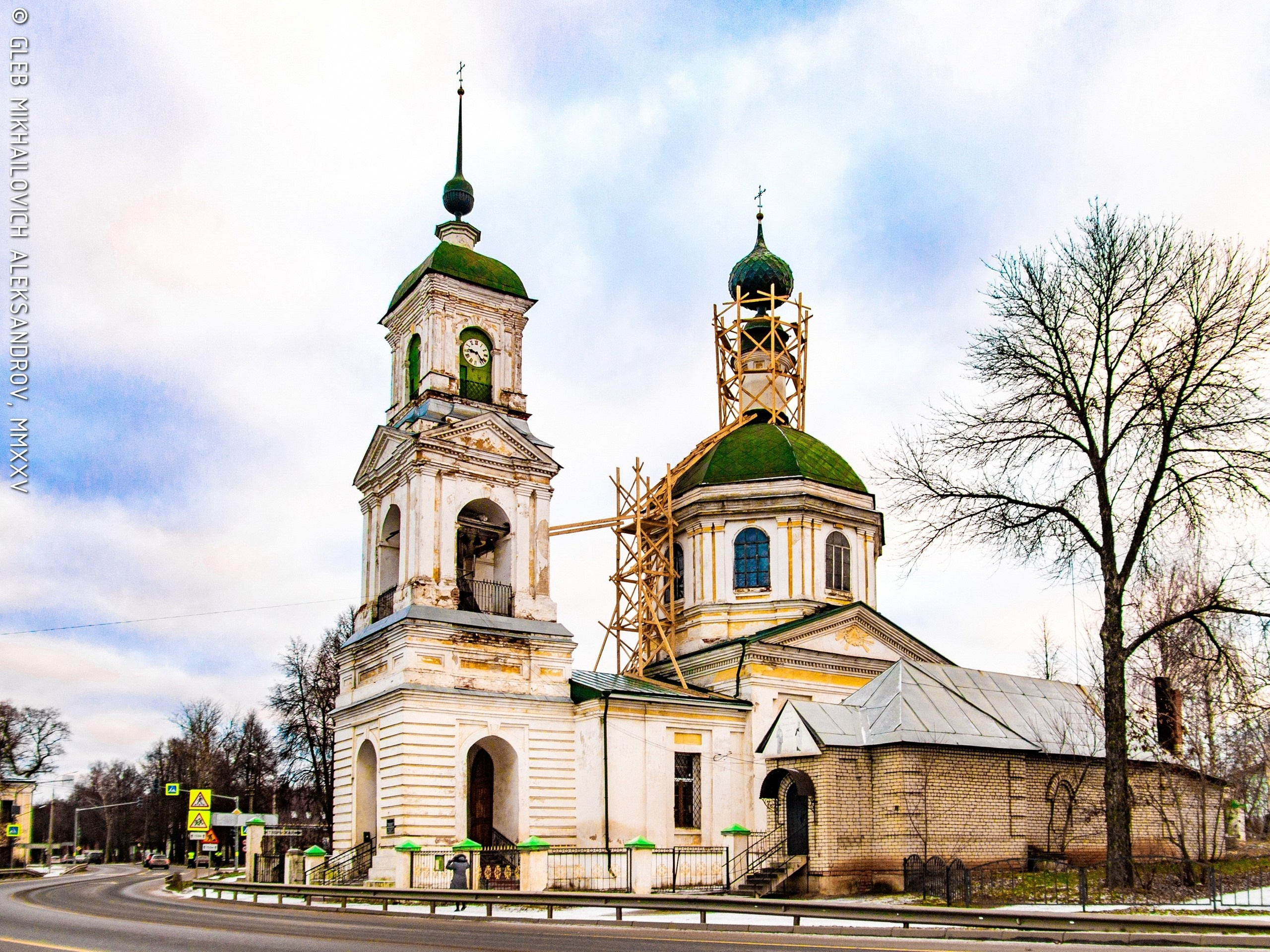 Петровск (Петровское). Храм Петра и Павла. Зодчество