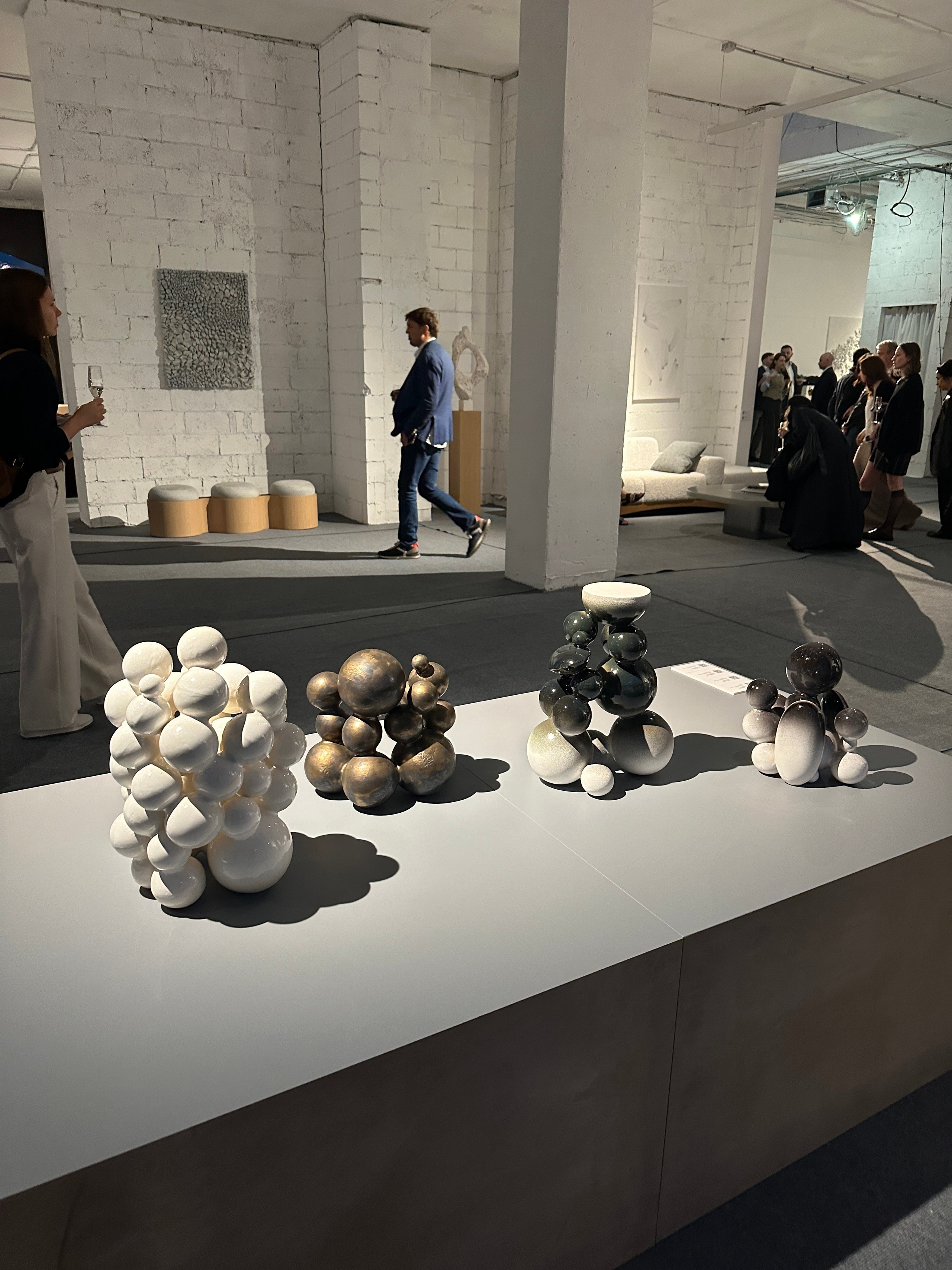 Modenature COLLECTIBLE DESIGN / Balchug Residence. Елена Алексенко, художник-керамист. @iguana-ae керамка