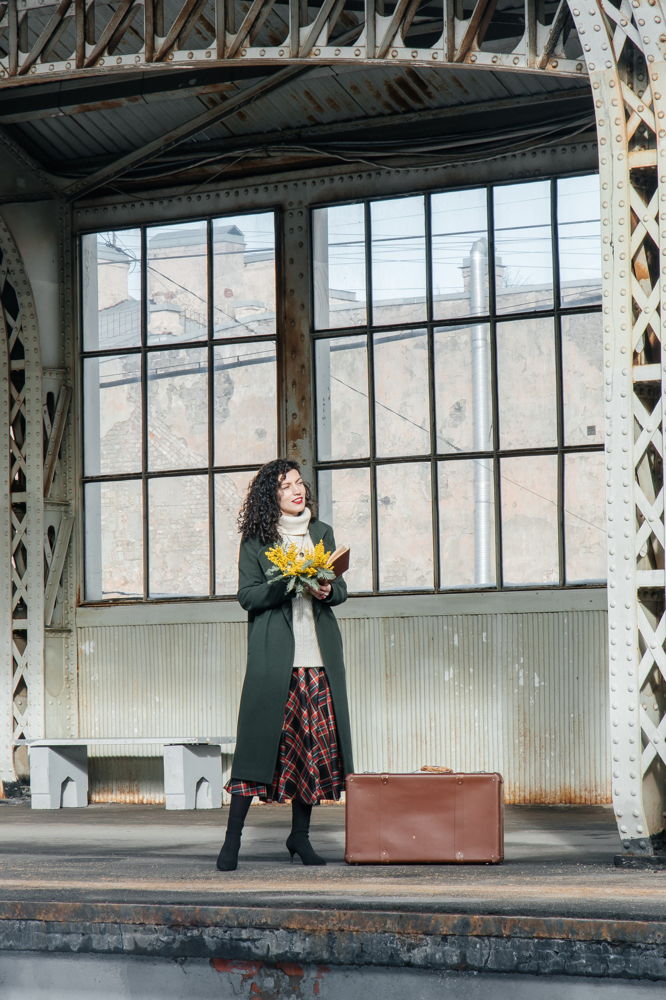 Вероника на Витебском вокзале. Фотограф в Санкт-Петербурге Аня Григорьева ♡