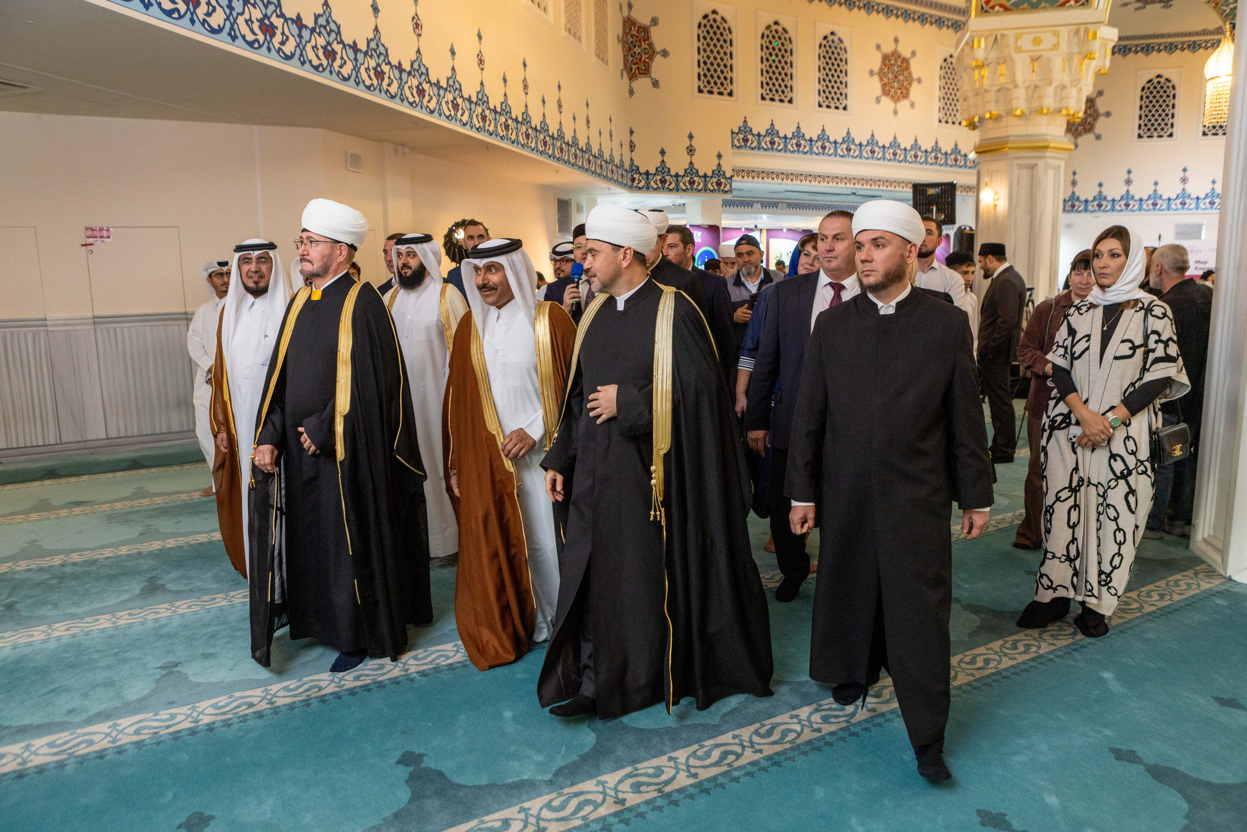 Открытие выставки Мир Корана. Рекламный, предметный, репортажный, семейный фотограф и художник в Москве