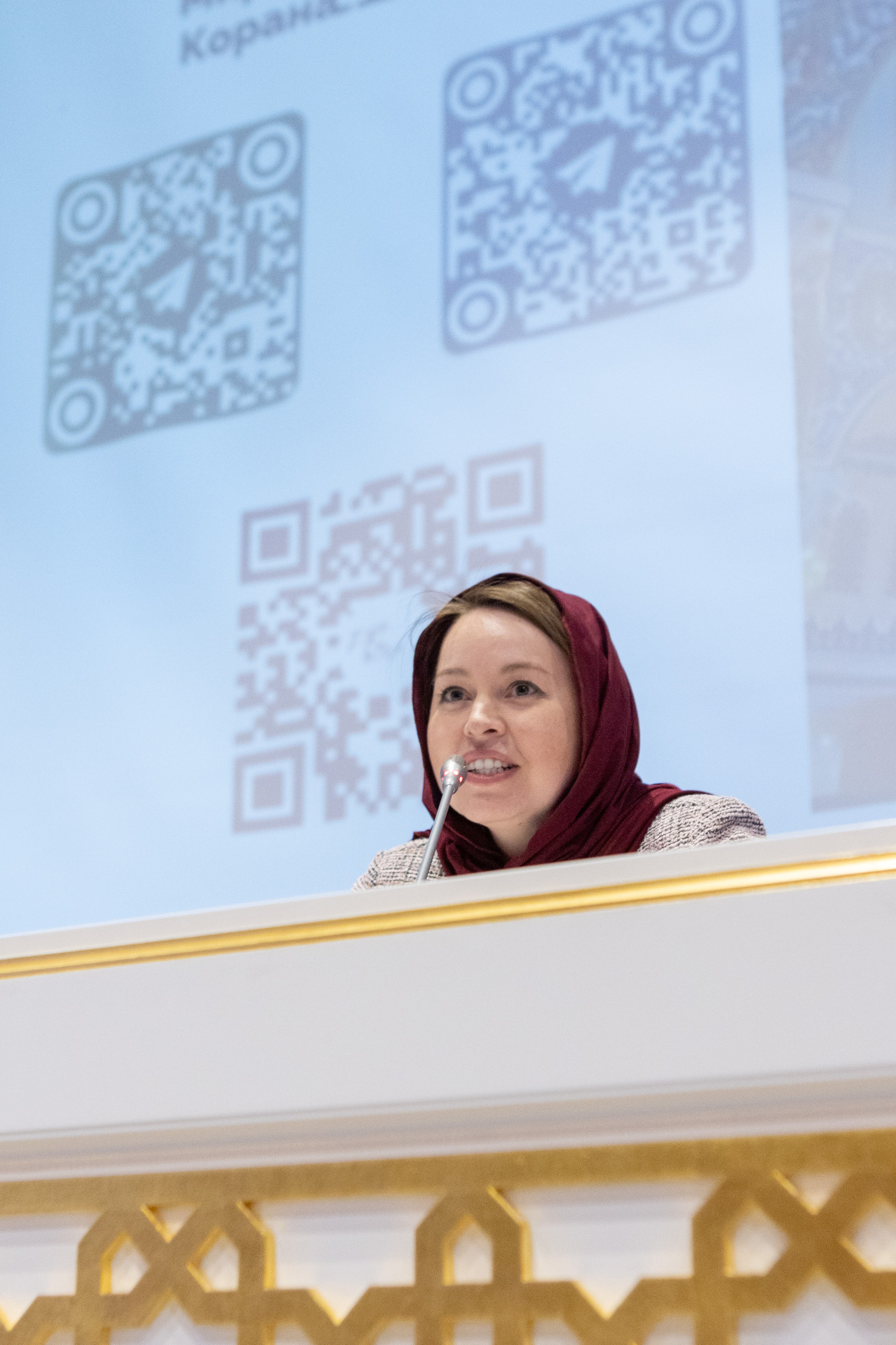 Репортаж с презентации книги — «Москва: город вязевый». Рекламный, предметный, репортажный, семейный фотограф и художник в Москве