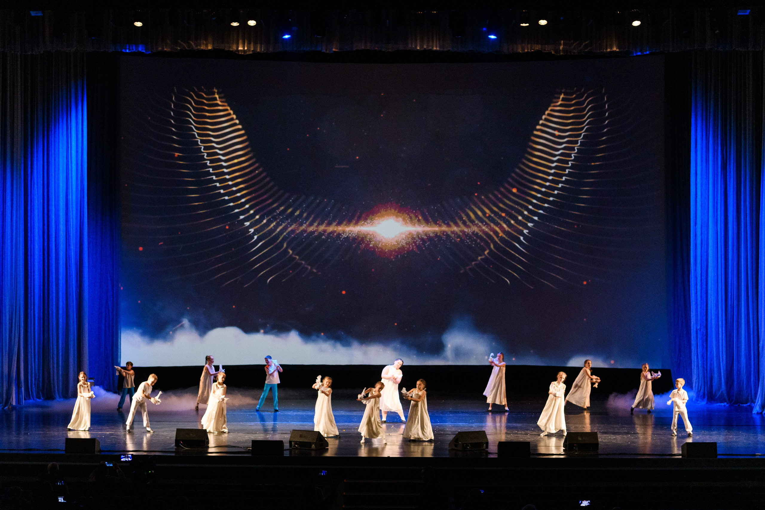 23 апреля, часть 2, БКЗ Октябрьский, г. Санкт-Петербург. Золотое яблочко