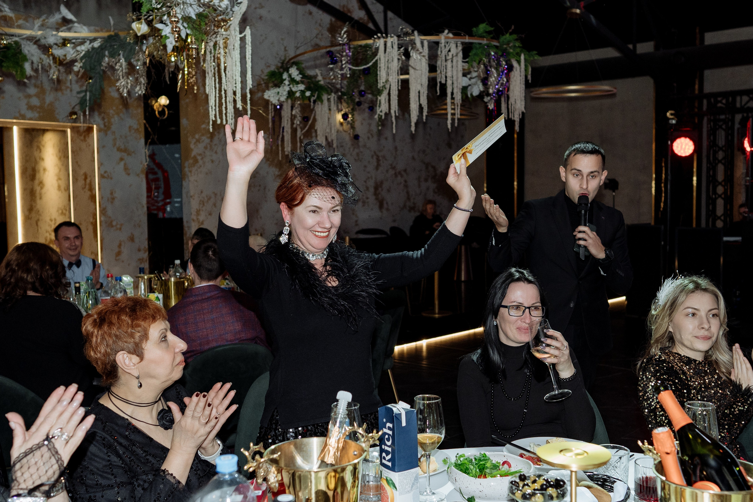 Альбион Тур