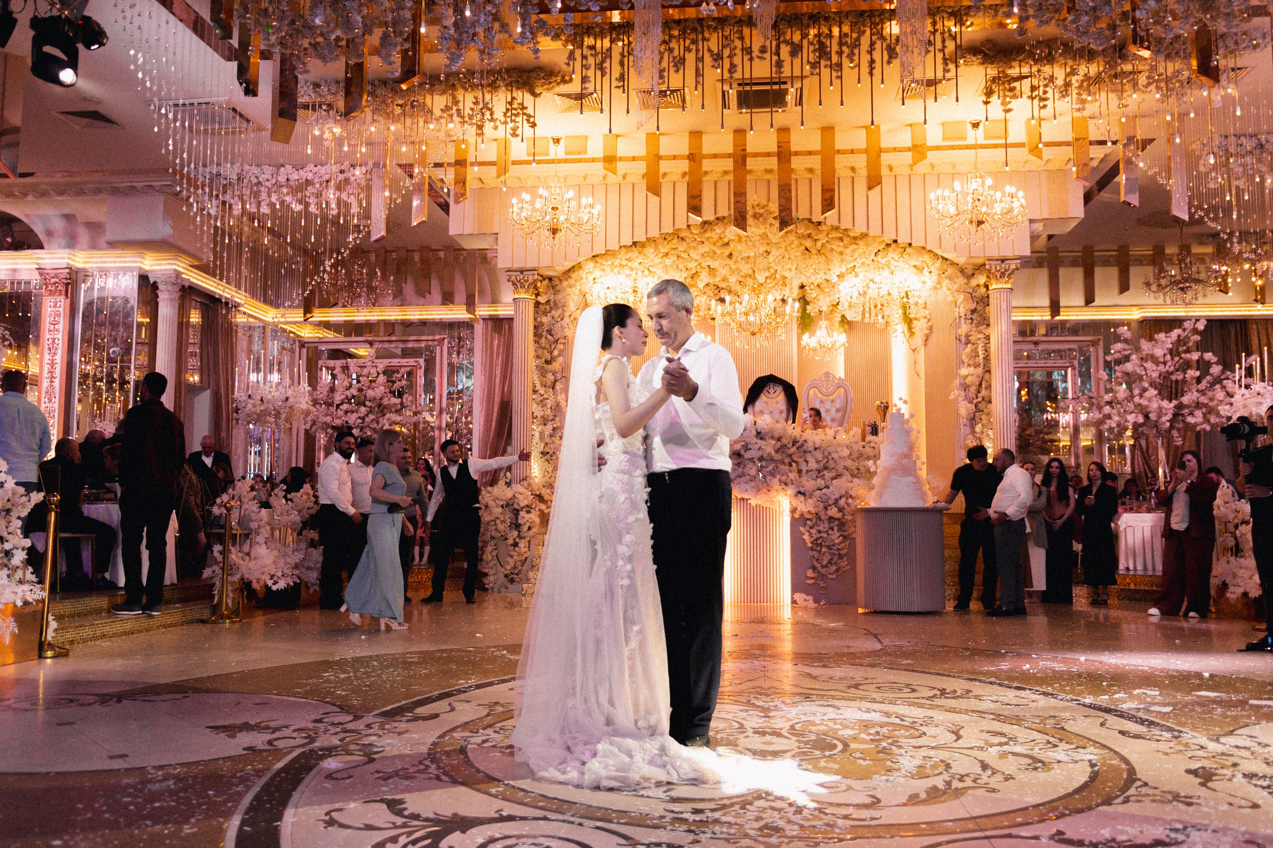 SERGEY & ANASTASIA | ESSENTUKI. Фотограф Настя Конник | Пятигорск | Эльбрус | Домбай | Архыз