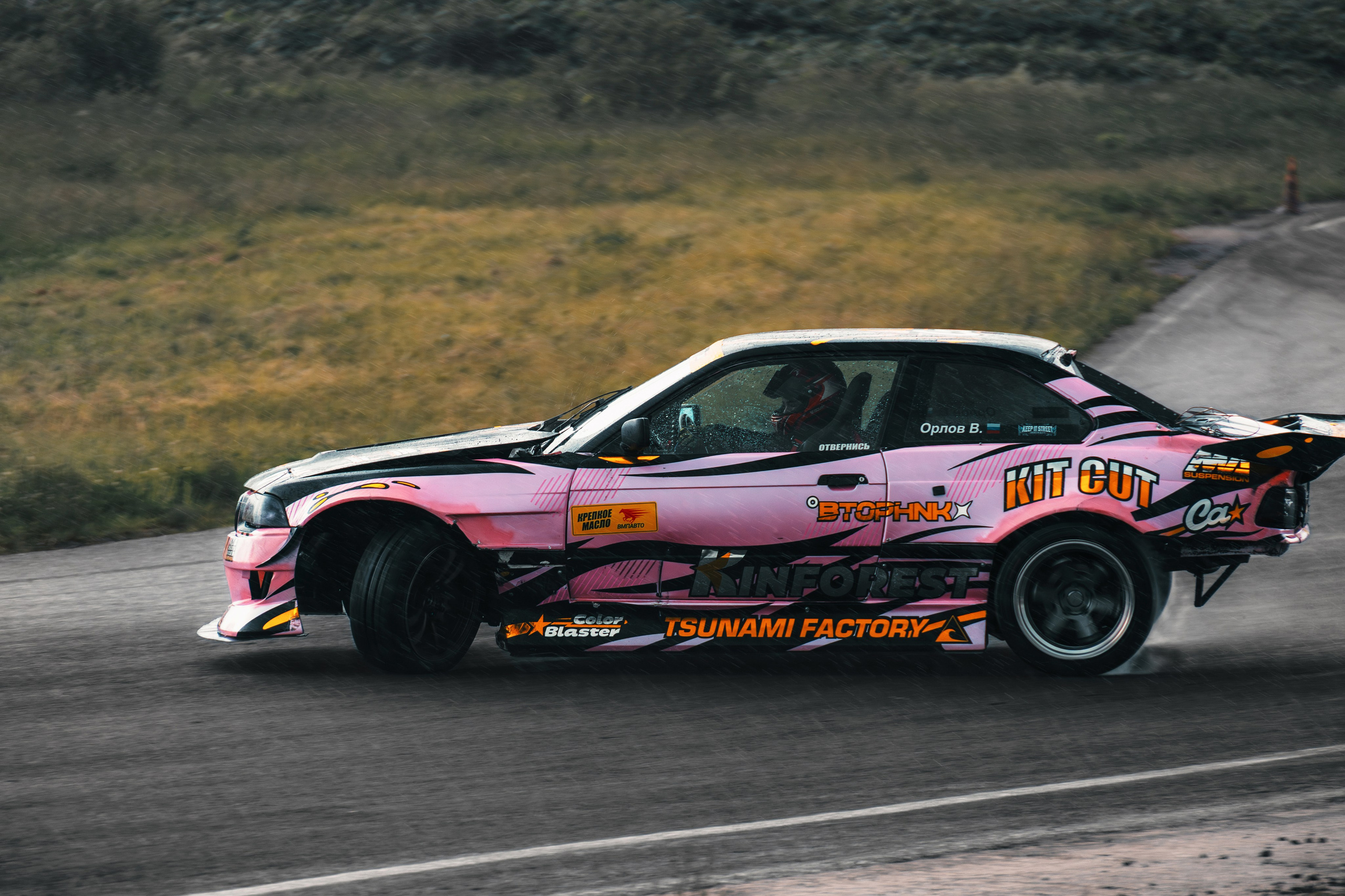 Фоторепортаж с «Больших Гонок» — дрифт, драг, звук
