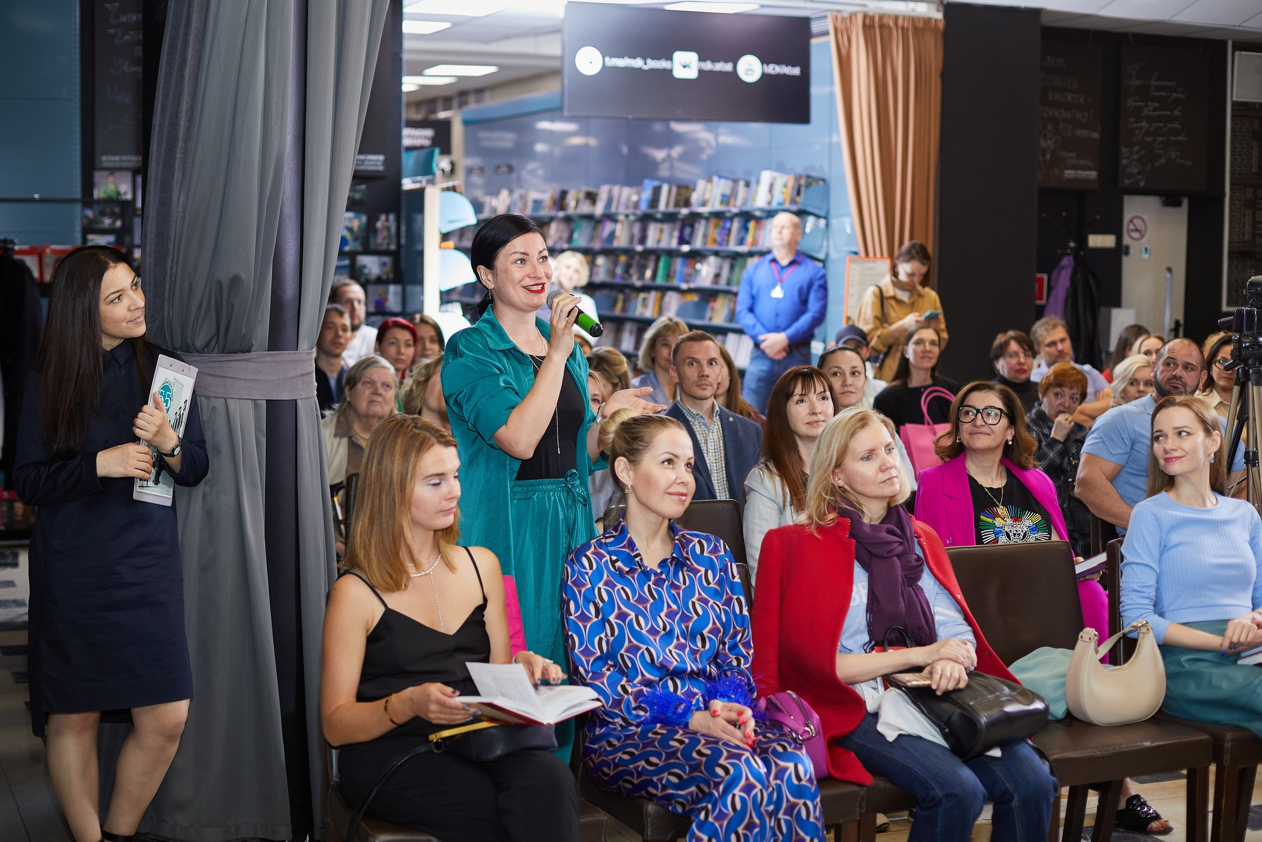 ДОМ КНИГИ. Event фотограф Александр Осин. г. Москва
