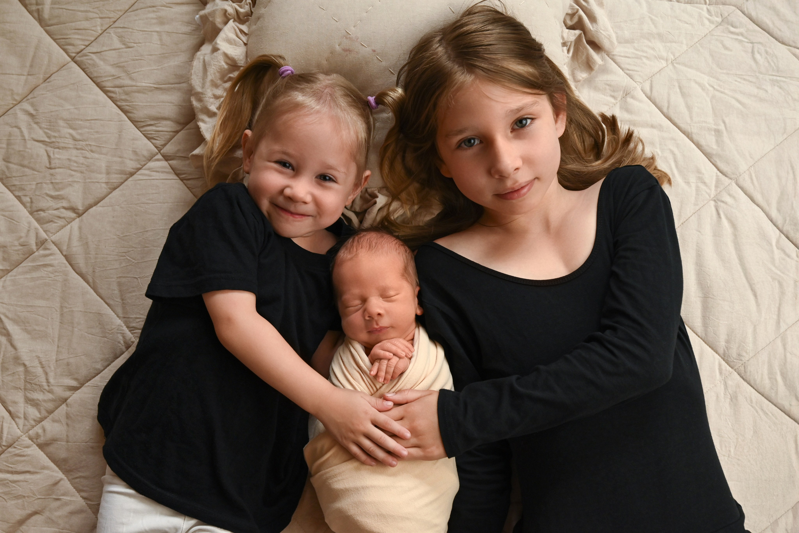 Семейные кадры. Newborn42.ru Фотограф новорожденных  г. Кемерово Агафонова Жанна