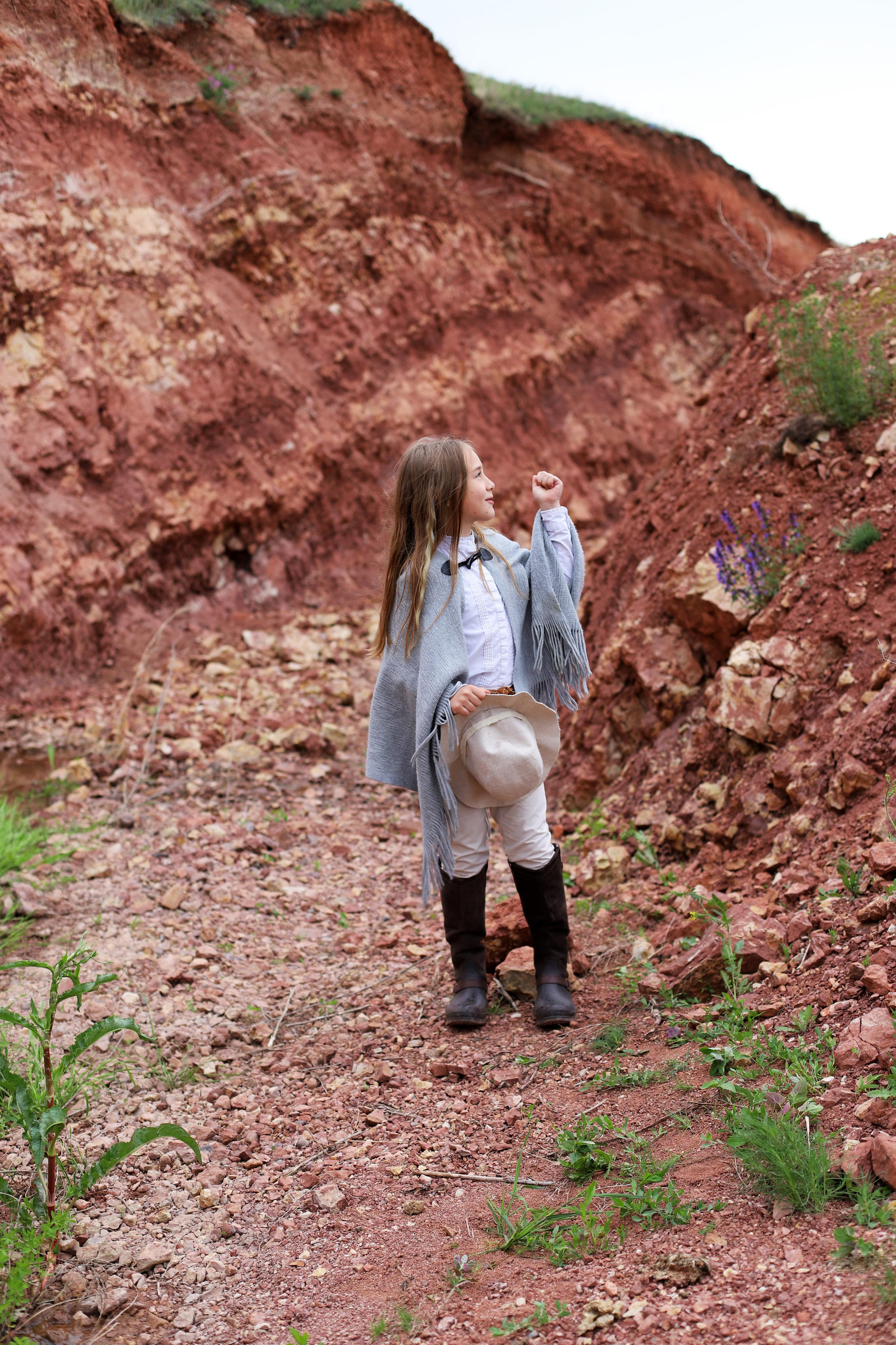 Лиза в карьере. Семейный и детский фотограф в Красноярске Анна Шори