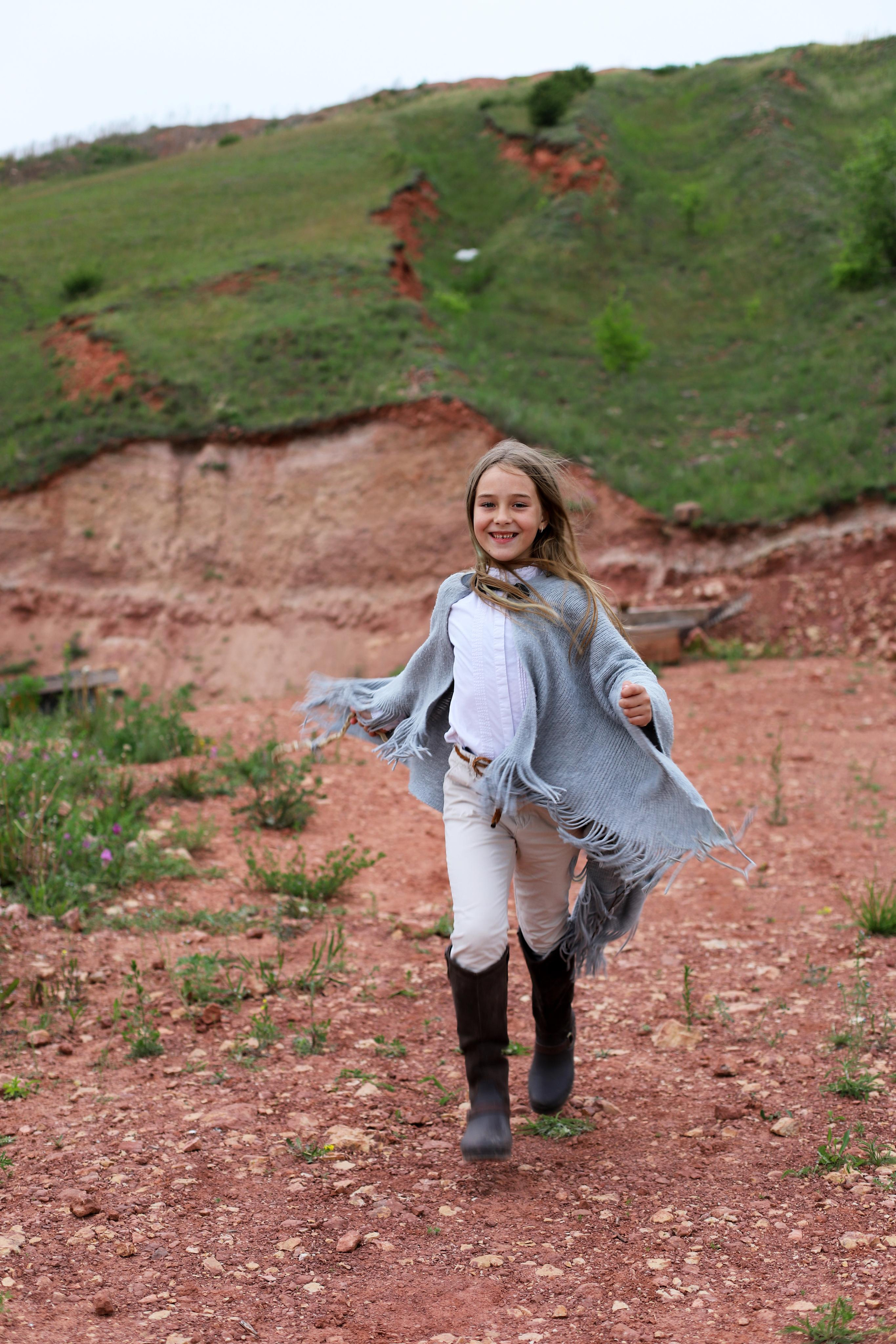 Лиза в карьере. Семейный и детский фотограф в Красноярске Анна Шори