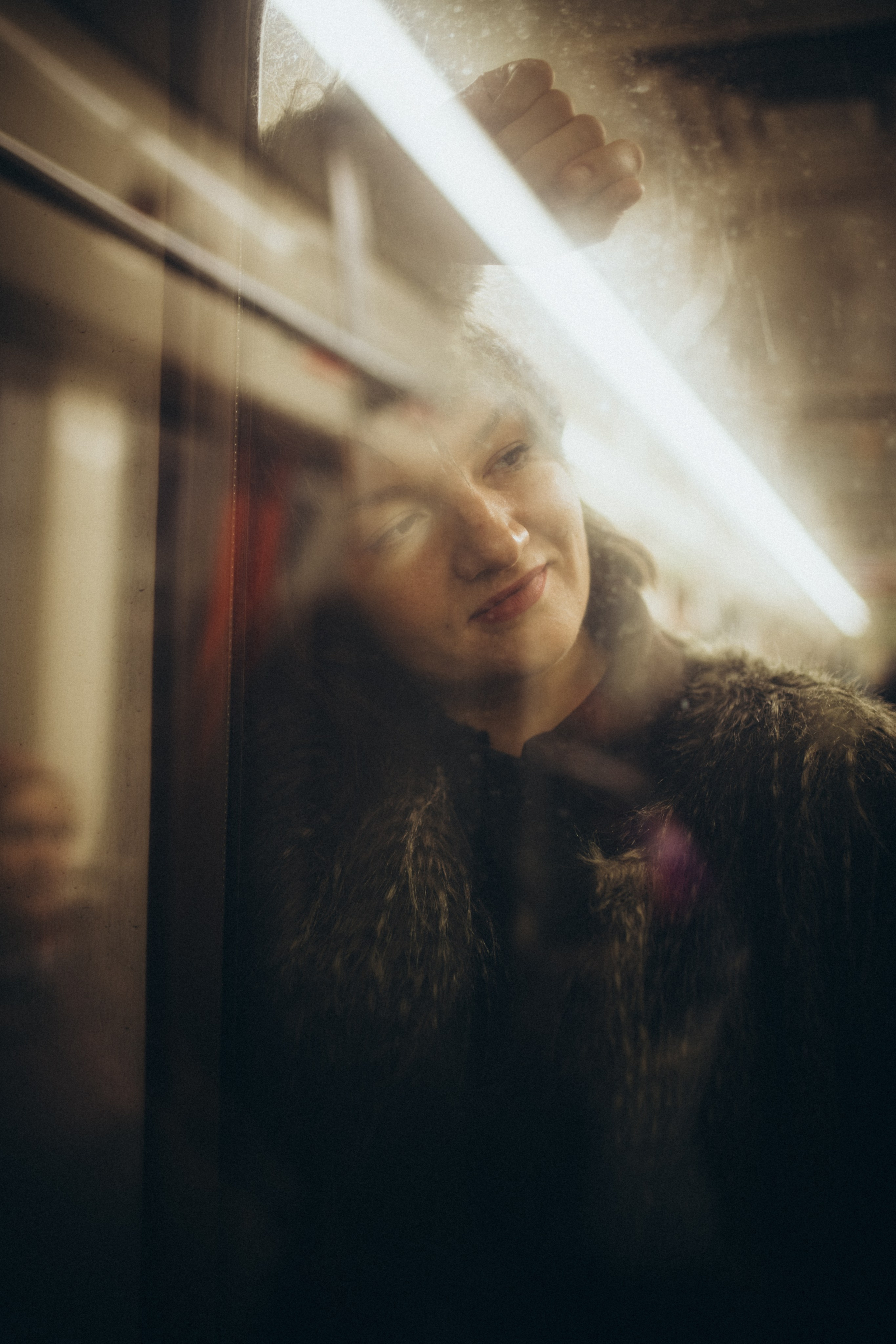 Катя и Кристина в метро. Klerout Photographer