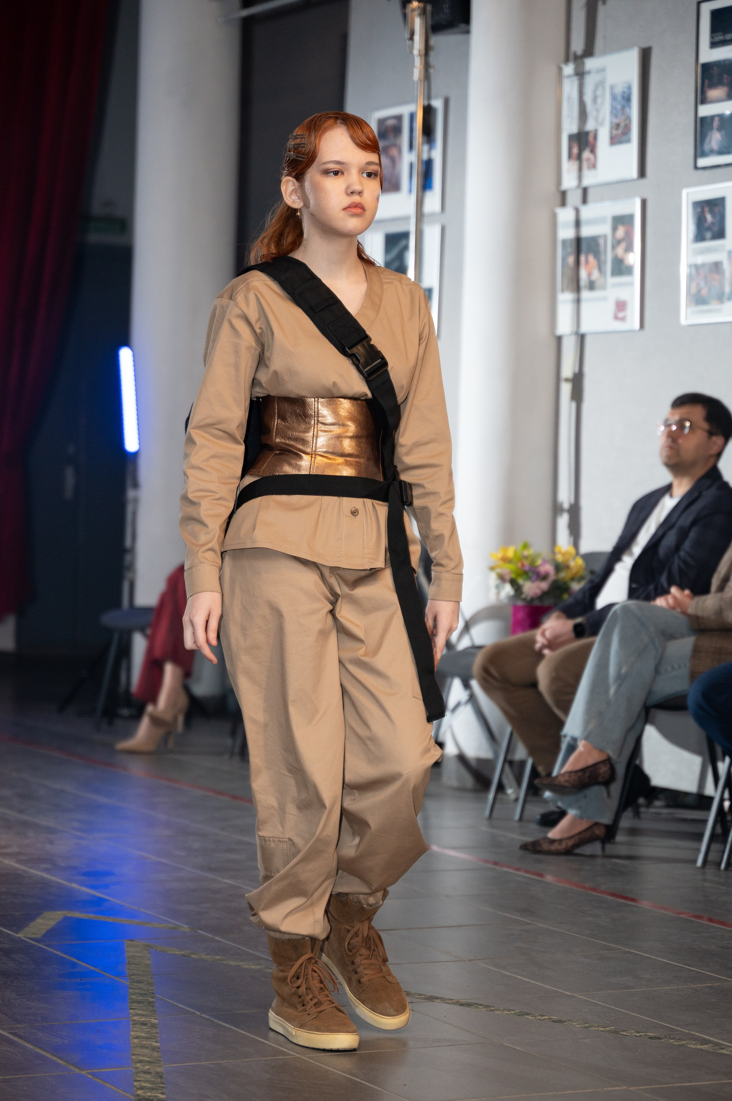 Закрытый показ милитари «Своя трансформация» дизайнера Юлии Бойченко | 24.04.2025. Фотограф в Омске Елизавета Кириллова