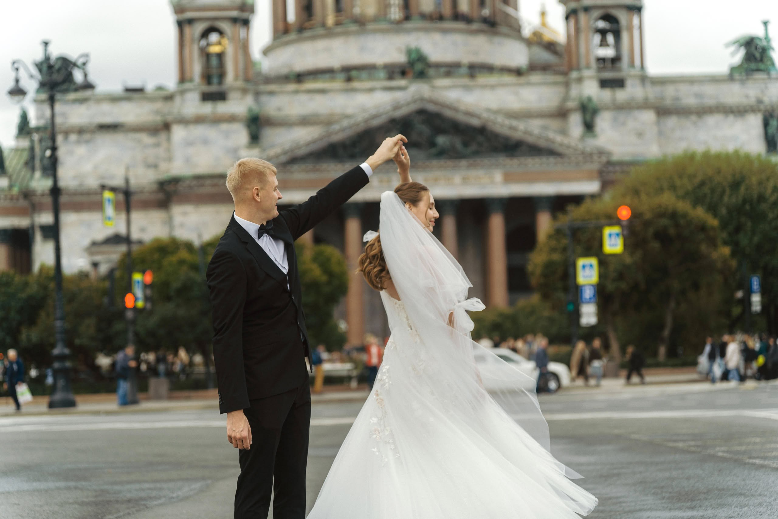 Василий и Марина — свадебный день в Петербурге. Свадебный фотограф Дмитрий Родионов — Санкт-Петербург и Ленинградская область