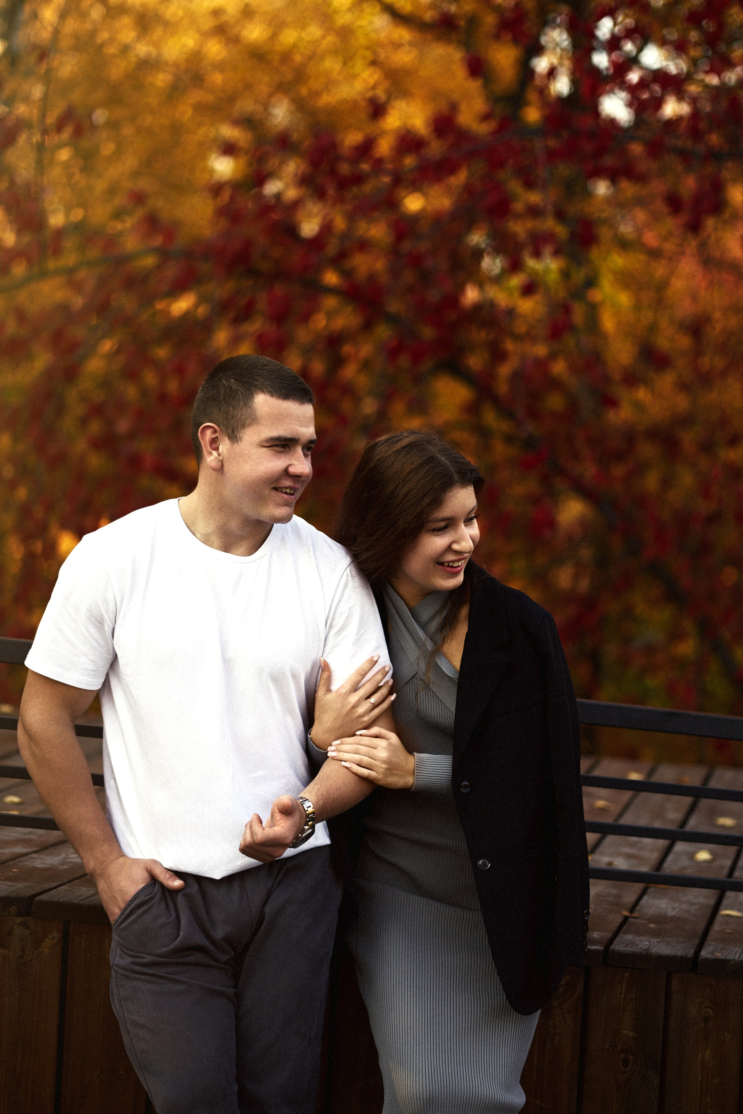 Осенний парк. Фотограф в г. Благовещенск, свадебные, семейные и индивидуальные