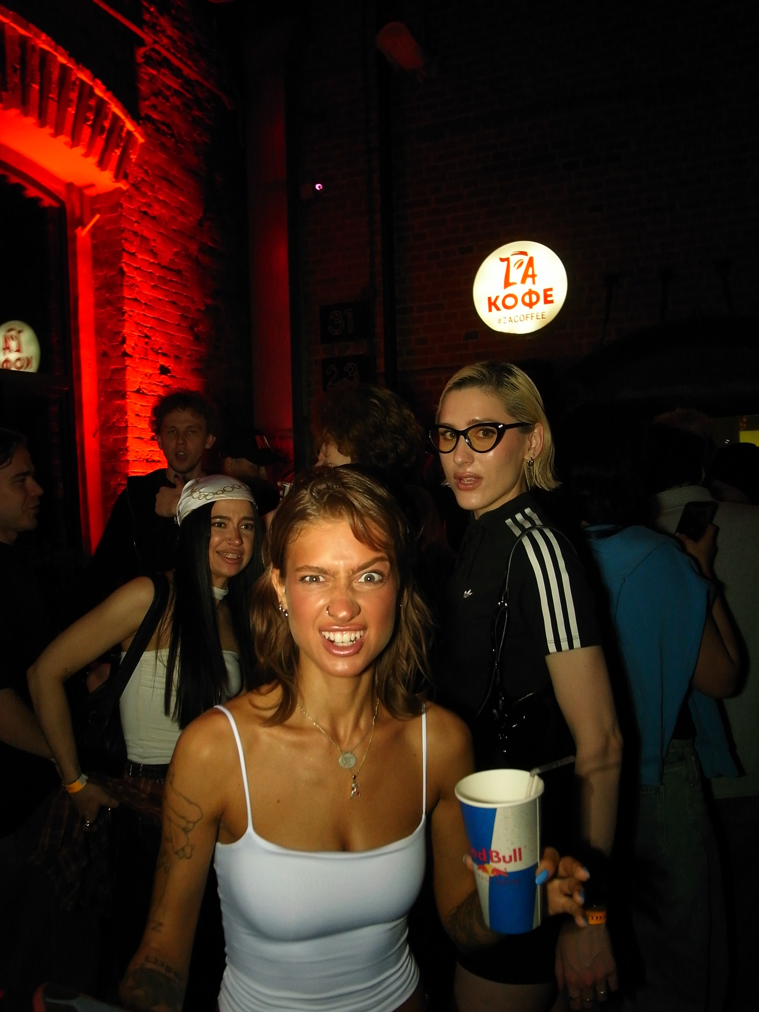 LASKI — CONNECTED x DETI. TENZO | Креативный продюсер / Арт-директор