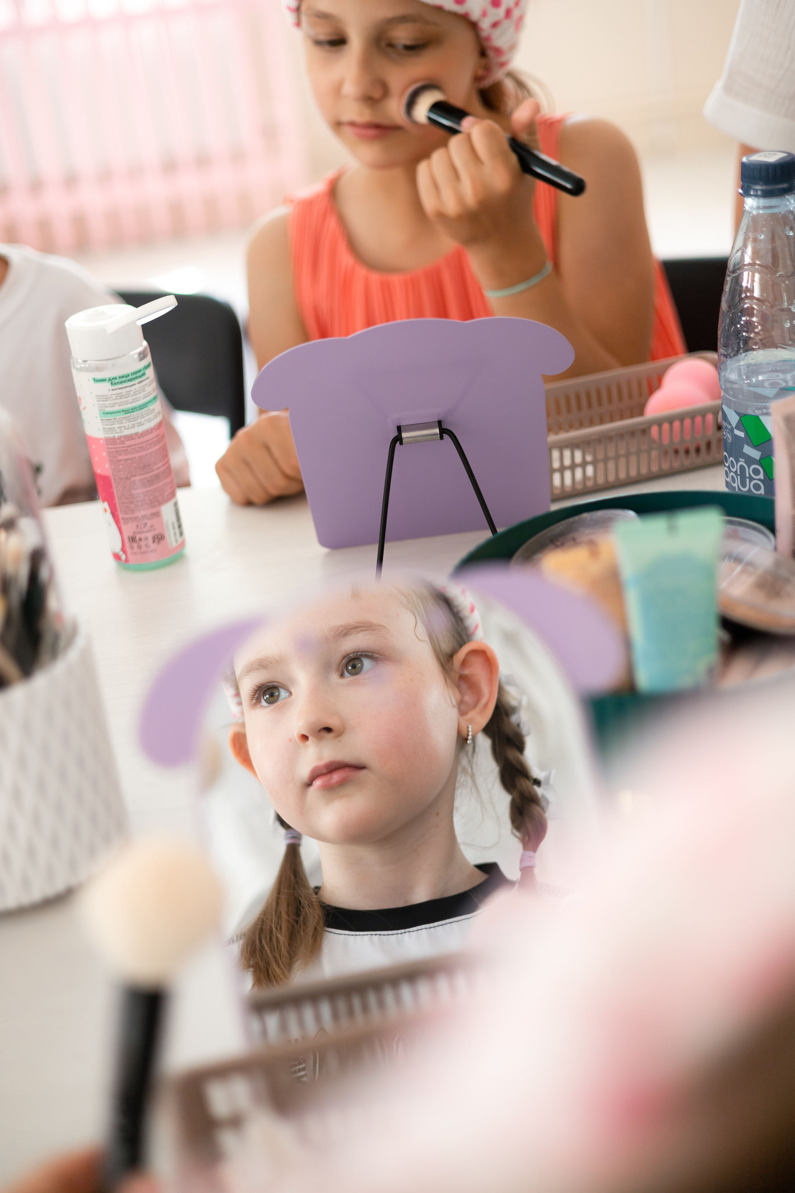 Мастер-класс макияжа на 9-й день рождения Вероники. Школа для девочек во Владивостоке — Само Совершенство