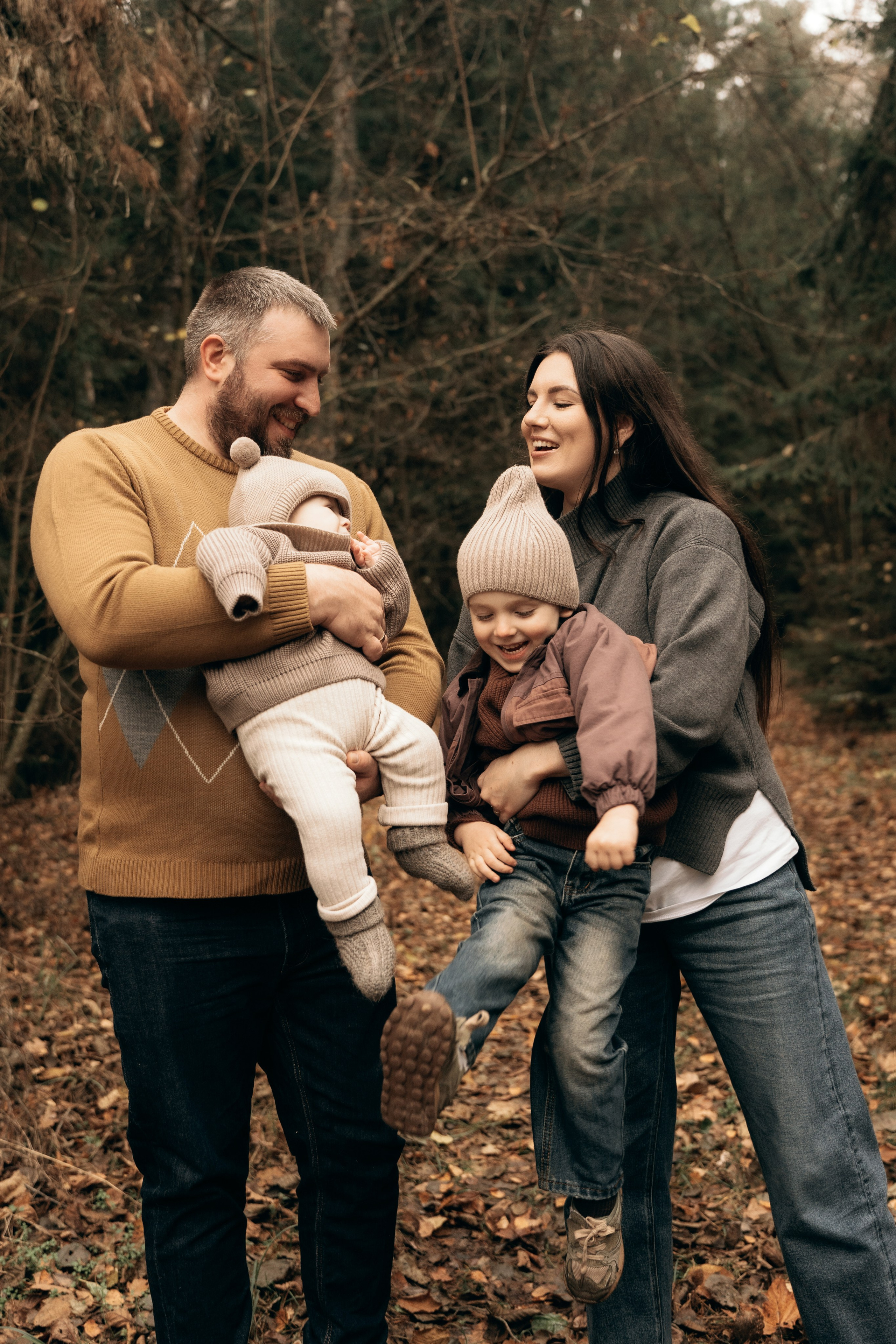 Осенняя семейная фотосессия. Ваш семейный фотограф в Минске — Вика Трегубова