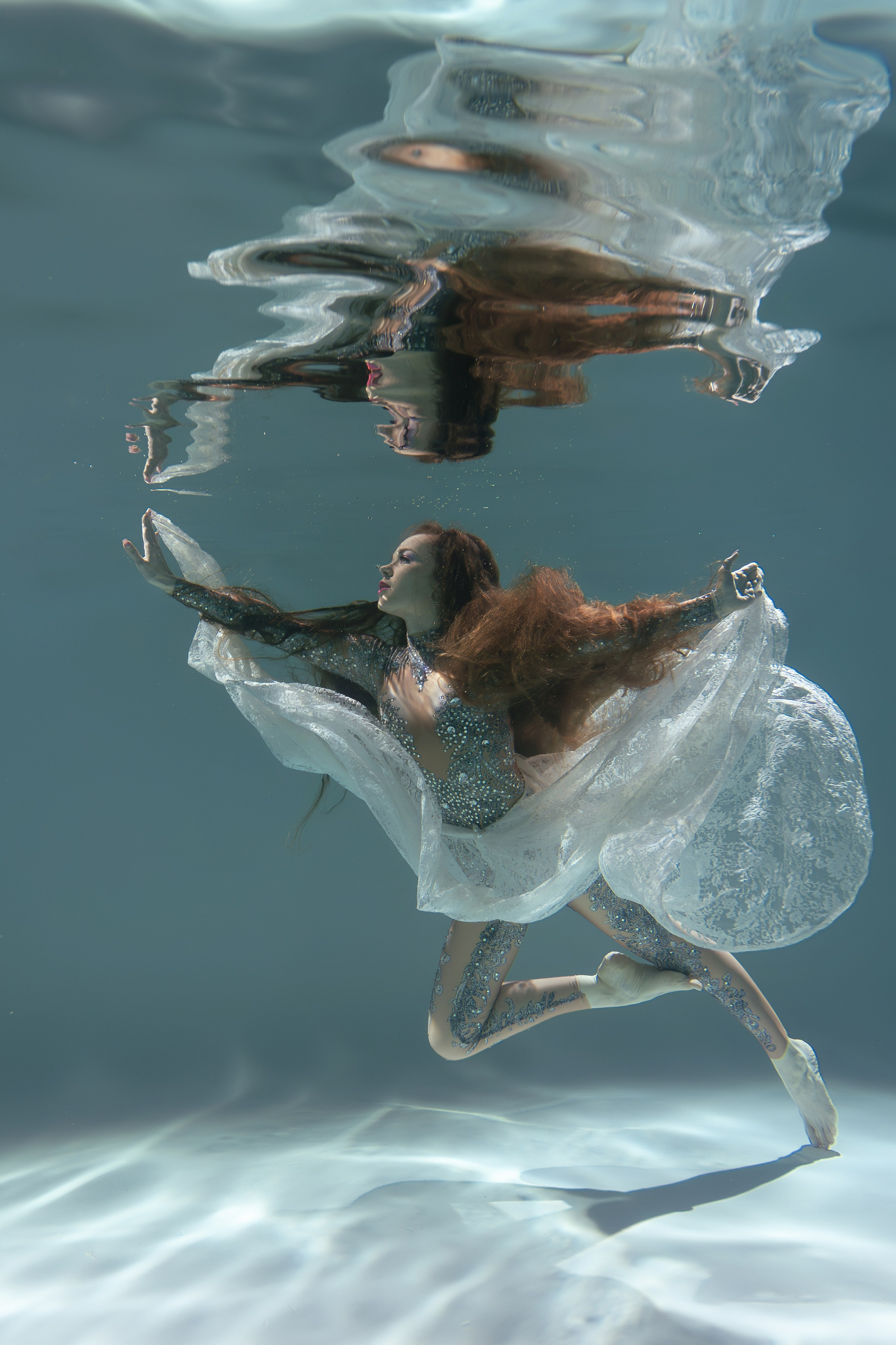 Фотосессия в студии подводной съемки | Надежда Воробьёва. Семейный и женский фотограф в Москве Надежда Воробьева