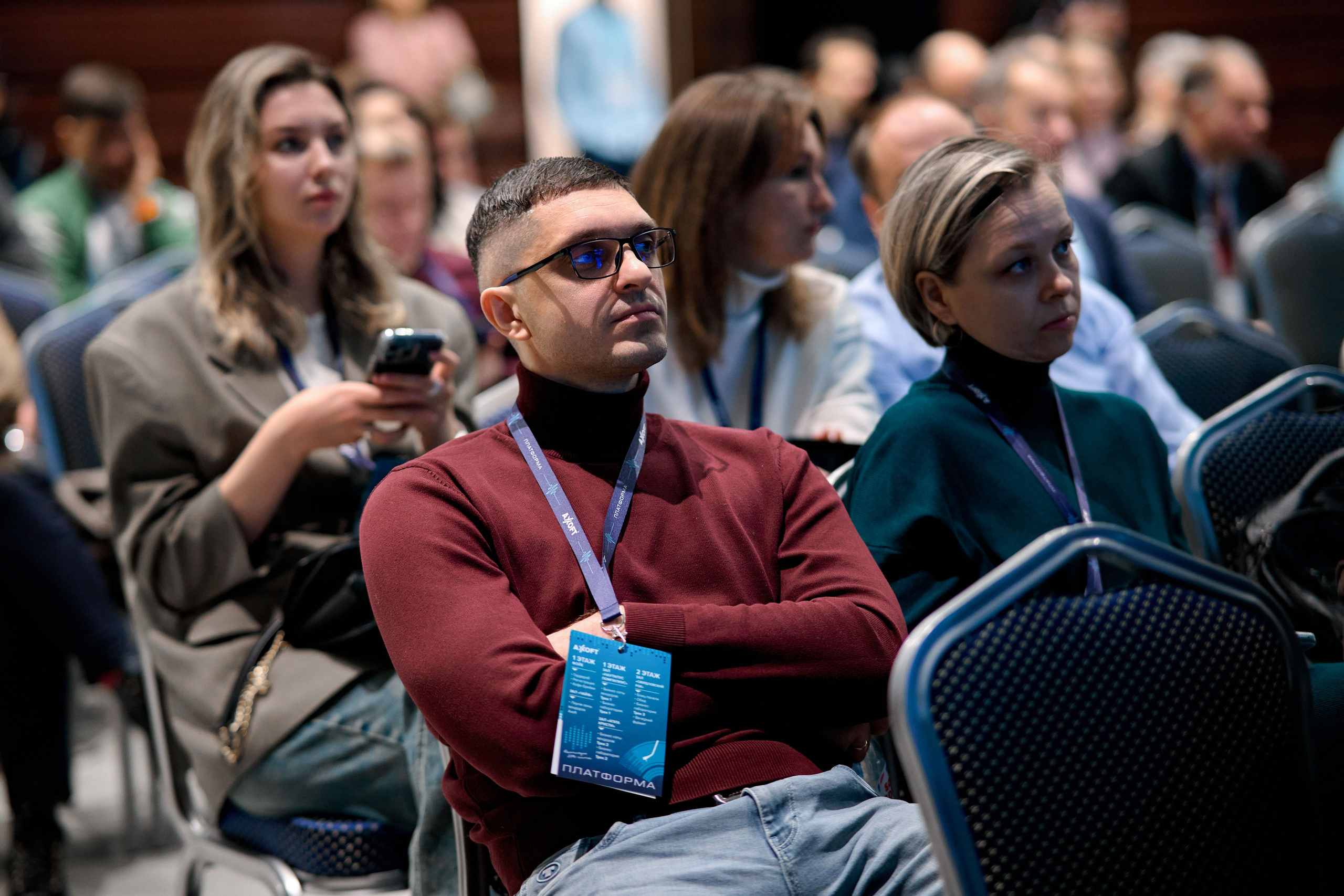 AXOFT. Максим Комаров — Профессиональный фотограф