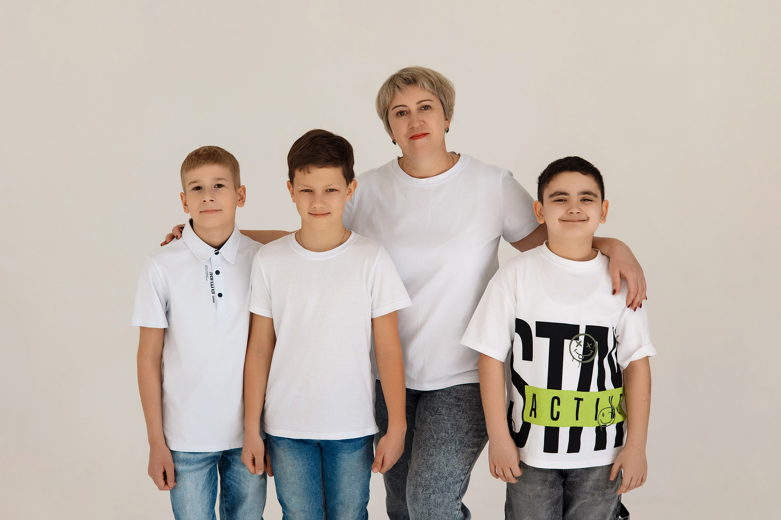 4 класс съемка в фотостудии. Фотограф Любовь Корниенко, Примоский край