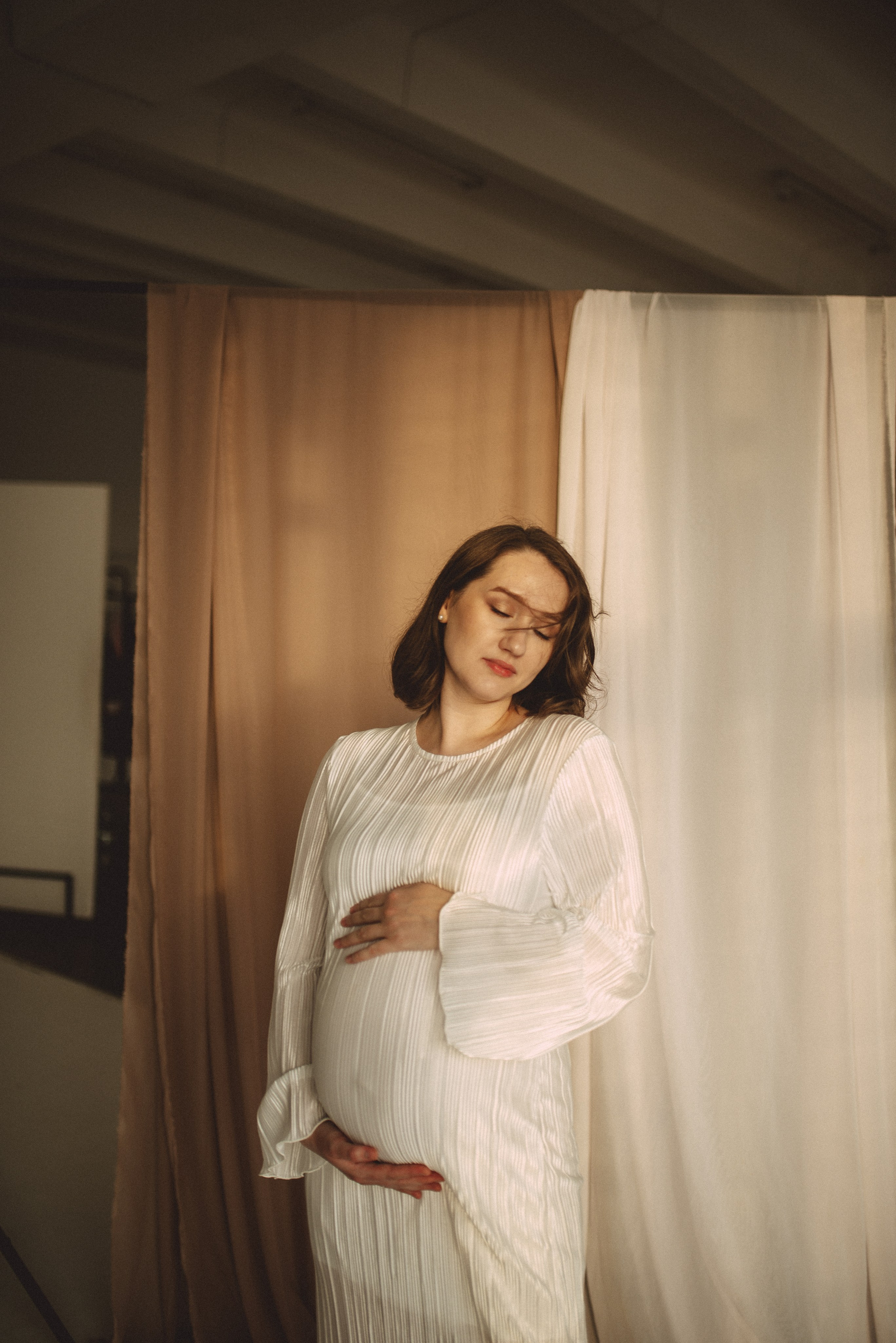 Фотосессия беременности в фотостудии. Семейная фотосессия Бутово Москва фотограф Алина Морщагина