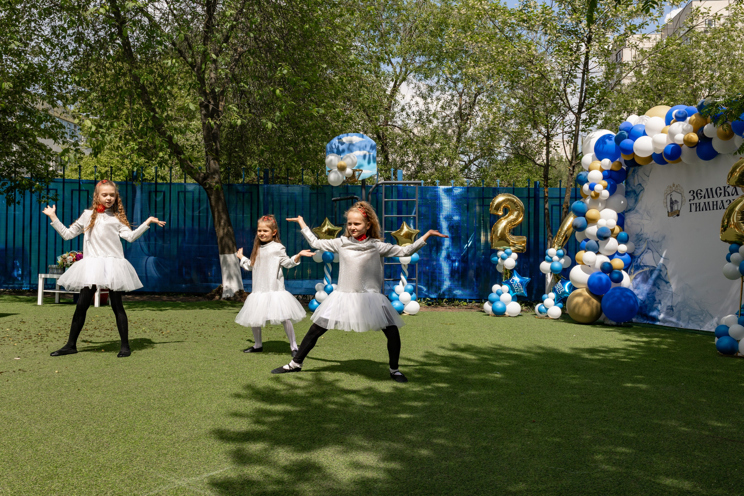 Последний звонок, гимназия в Балашихе. Свадебный фотограф Алена Полянская