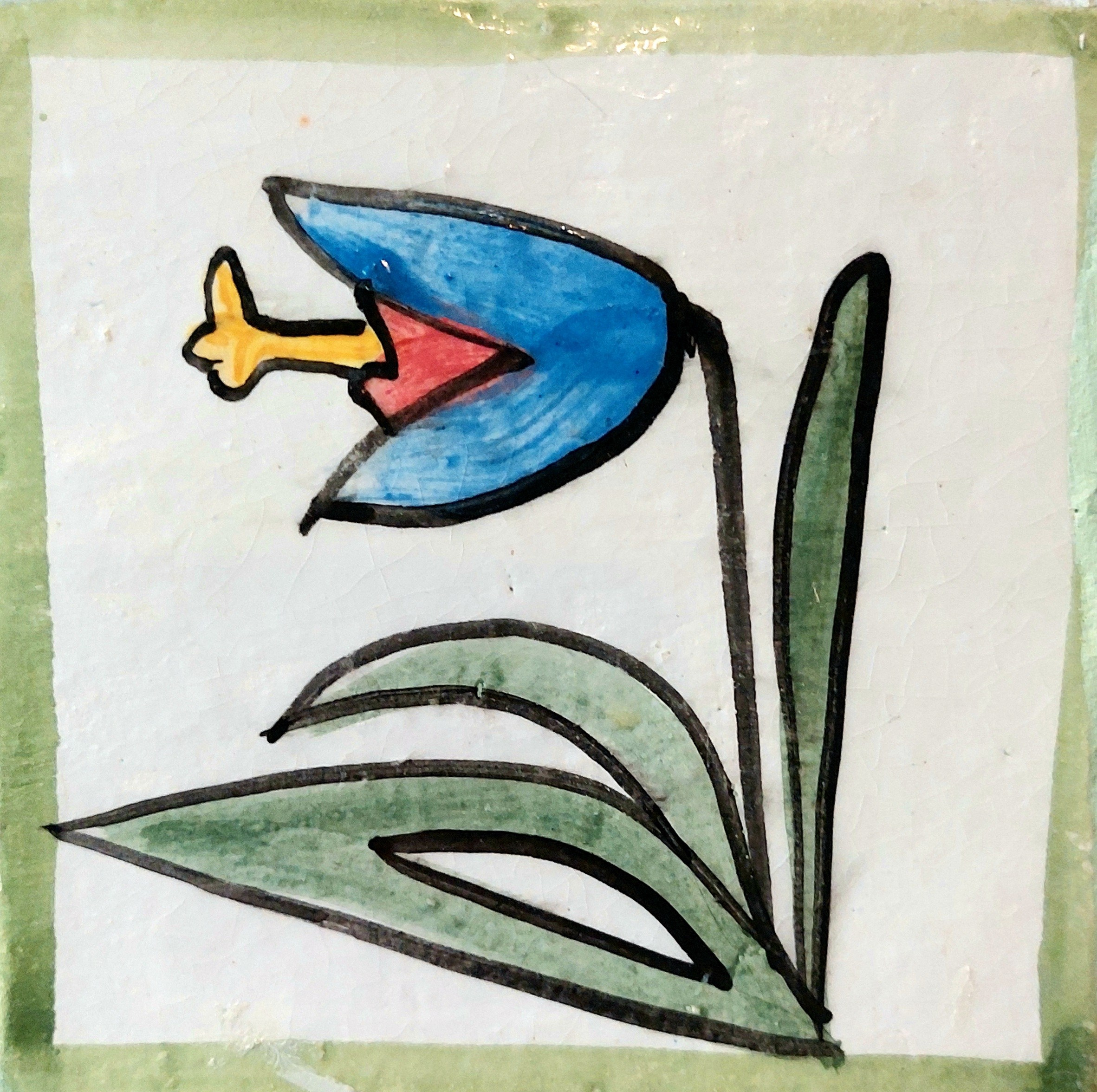 Много плиток-цветочков. Керамика с историей. Елена Рогалёва