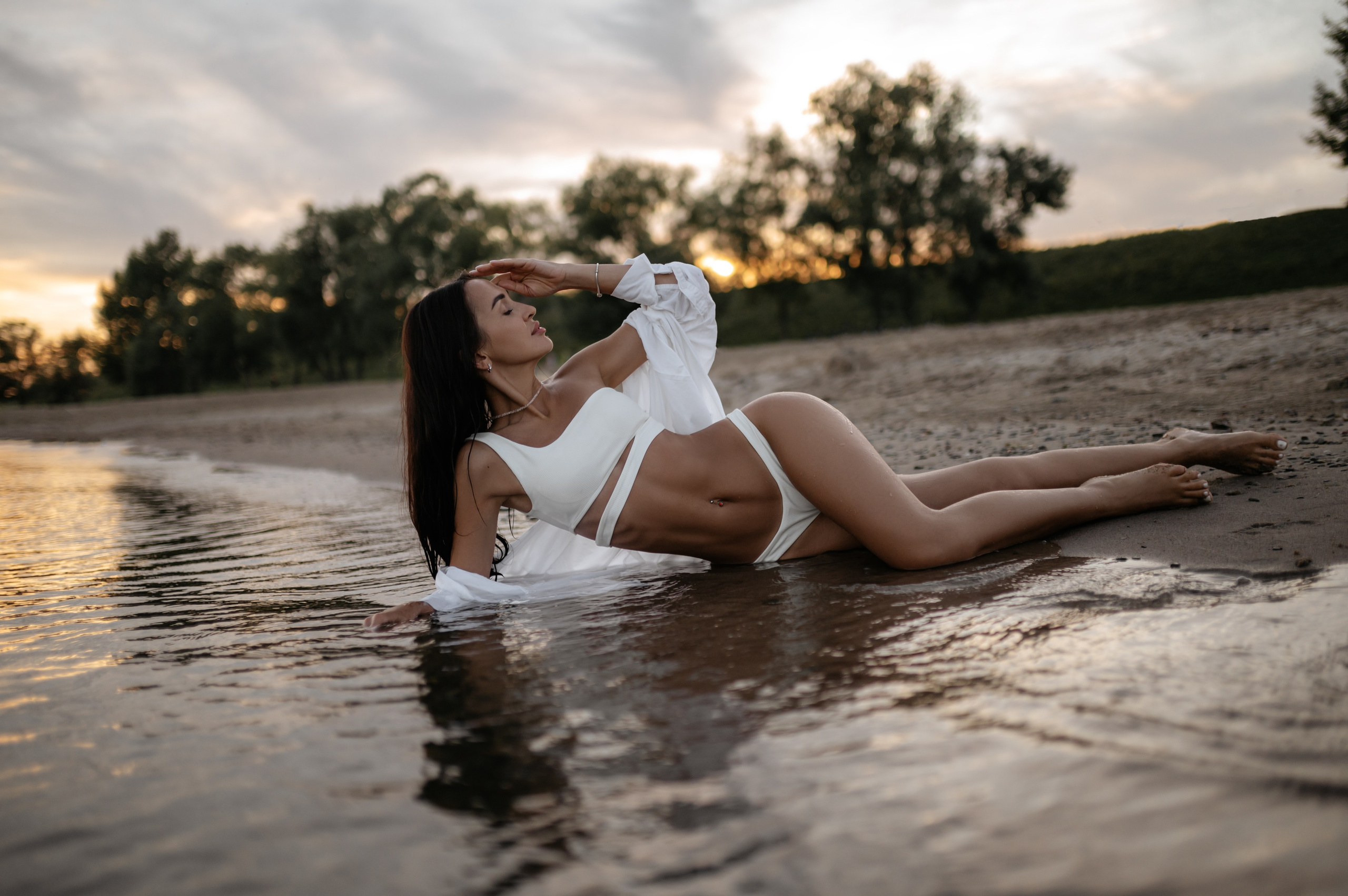 Закат на пляже. Главная