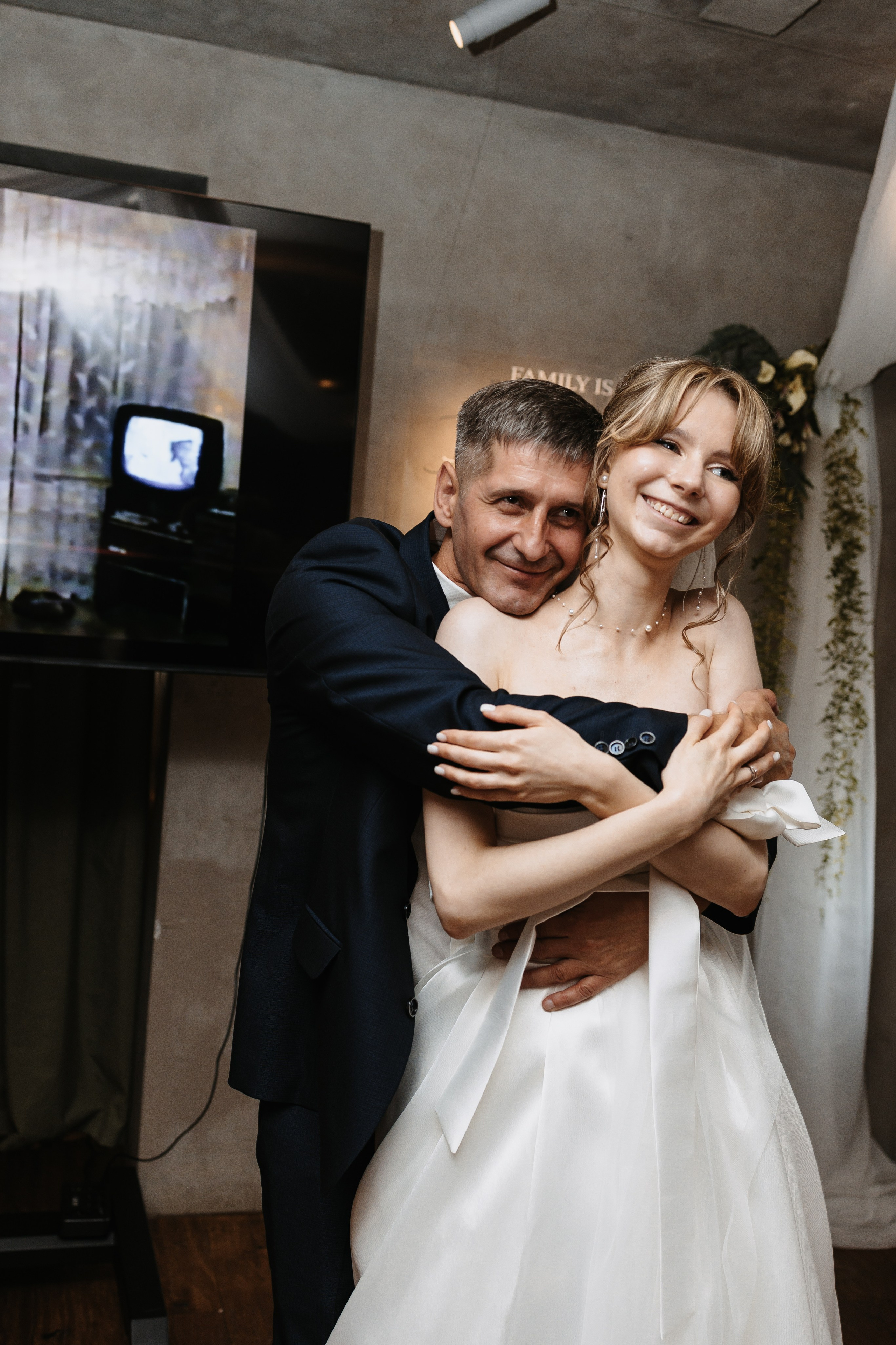 Илья и Ксюша (2024). Свадебный и семейный фотограф в Москве Яна Шувалова